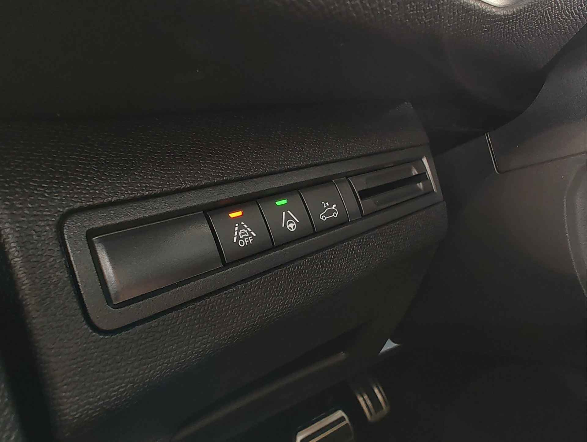 Peugeot 3008 1.2 HYBRID 136 GT AUTOMAAT thumbnail 27