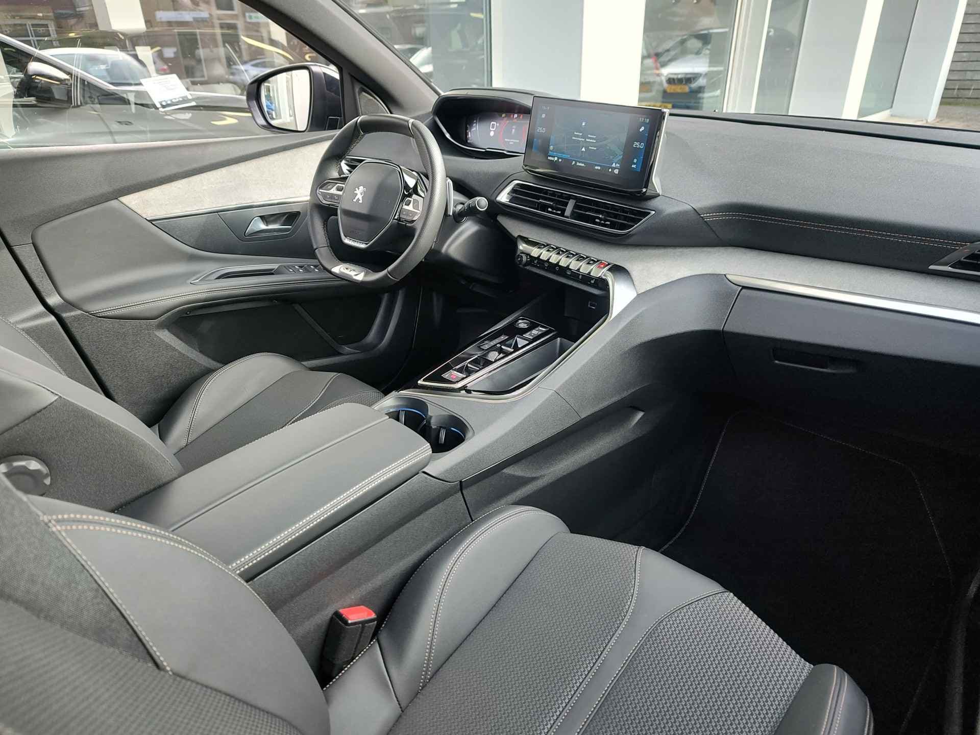 Peugeot 3008 1.2 HYBRID 136 GT AUTOMAAT thumbnail 9