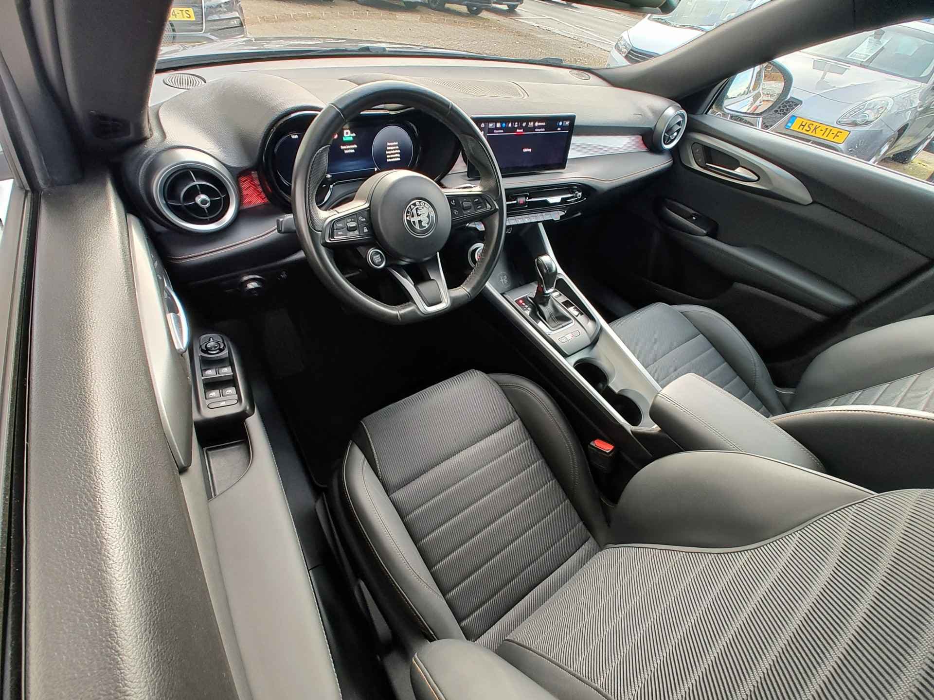 Alfa Romeo Romeo Tonale 1.5T HYBRID Ti AUTOMAAT thumbnail 14