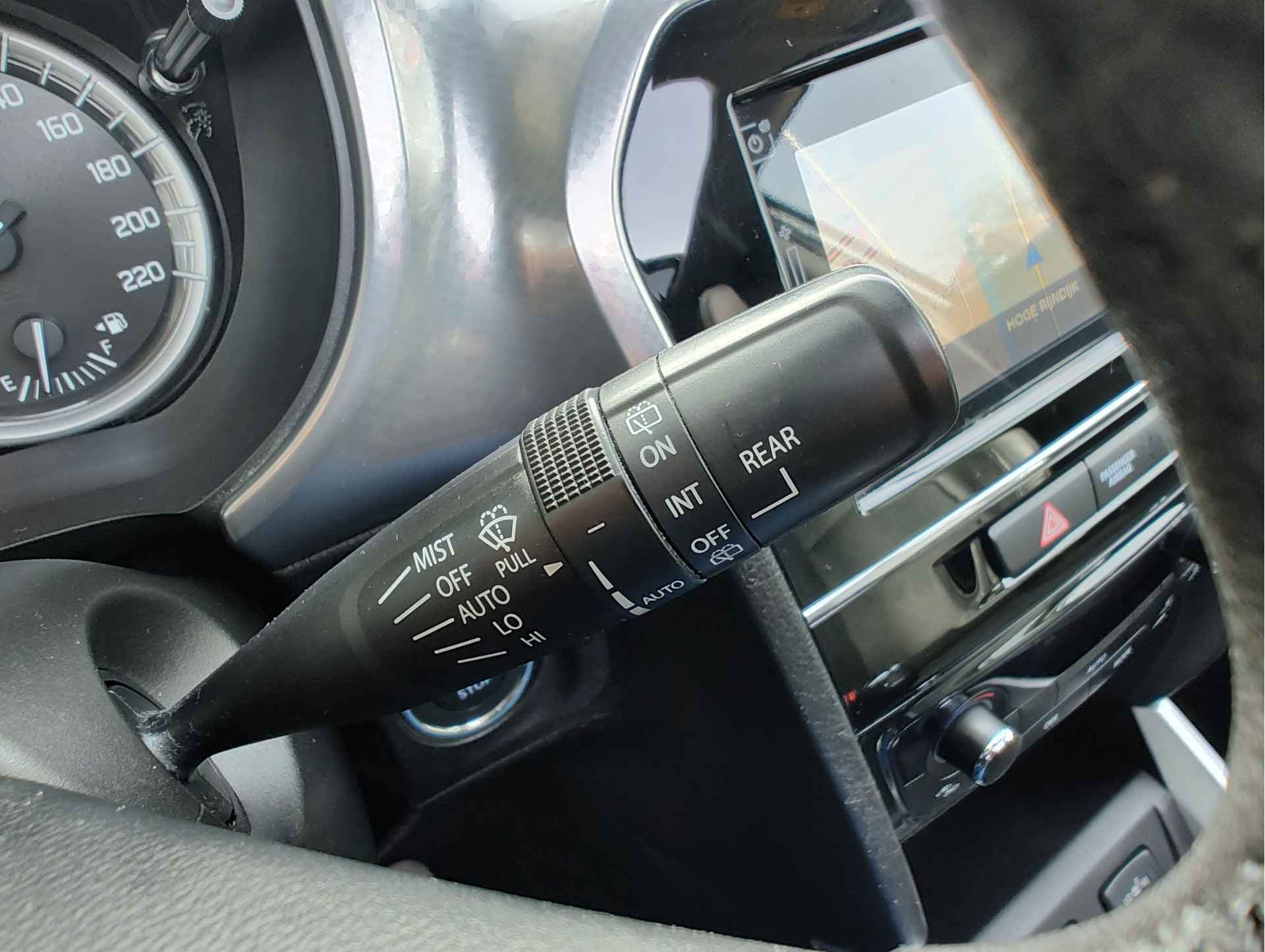 Suzuki Vitara 1.6 HIGH EXECUTIVE thumbnail 32