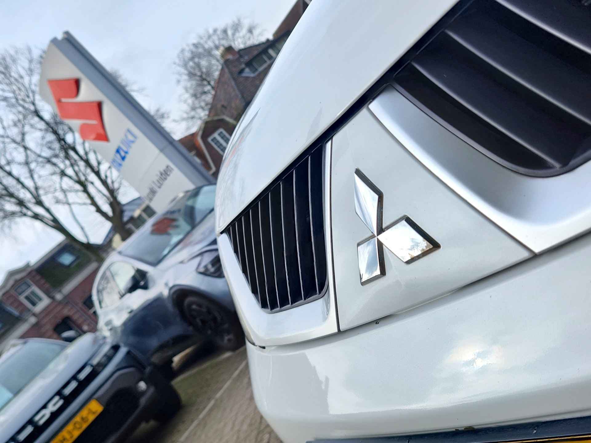 Mitsubishi Outlander 2.4 INTRO EDITION 2WD thumbnail 30