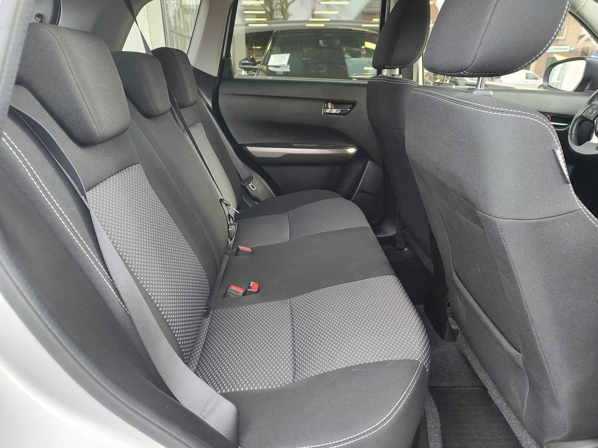 Suzuki Vitara 1.4 BOOSTERJET SELECT SMART HYBRID thumbnail 10