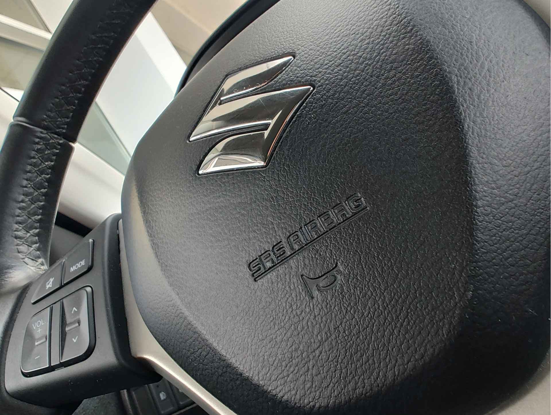 Suzuki Vitara 1.4 BOOSTERJET SELECT SMART HYBRID thumbnail 25