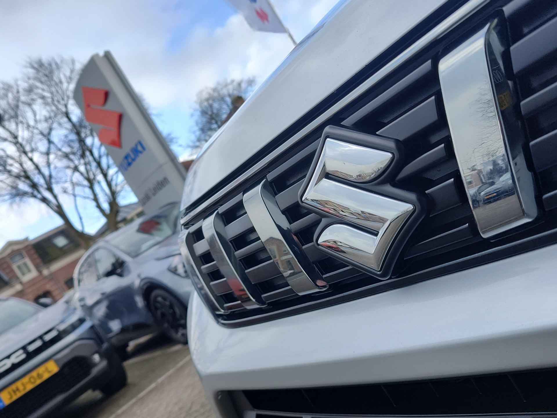 Suzuki Vitara 1.4 BOOSTERJET SELECT SMART HYBRID thumbnail 36