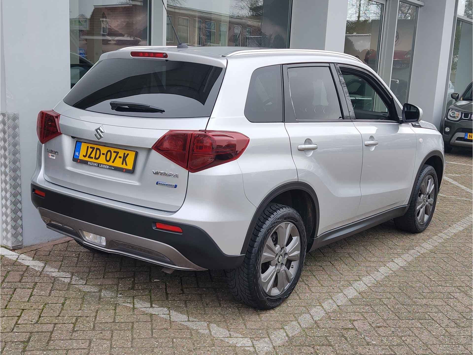 Suzuki Vitara 1.4 BOOSTERJET SELECT SMART HYBRID thumbnail 5