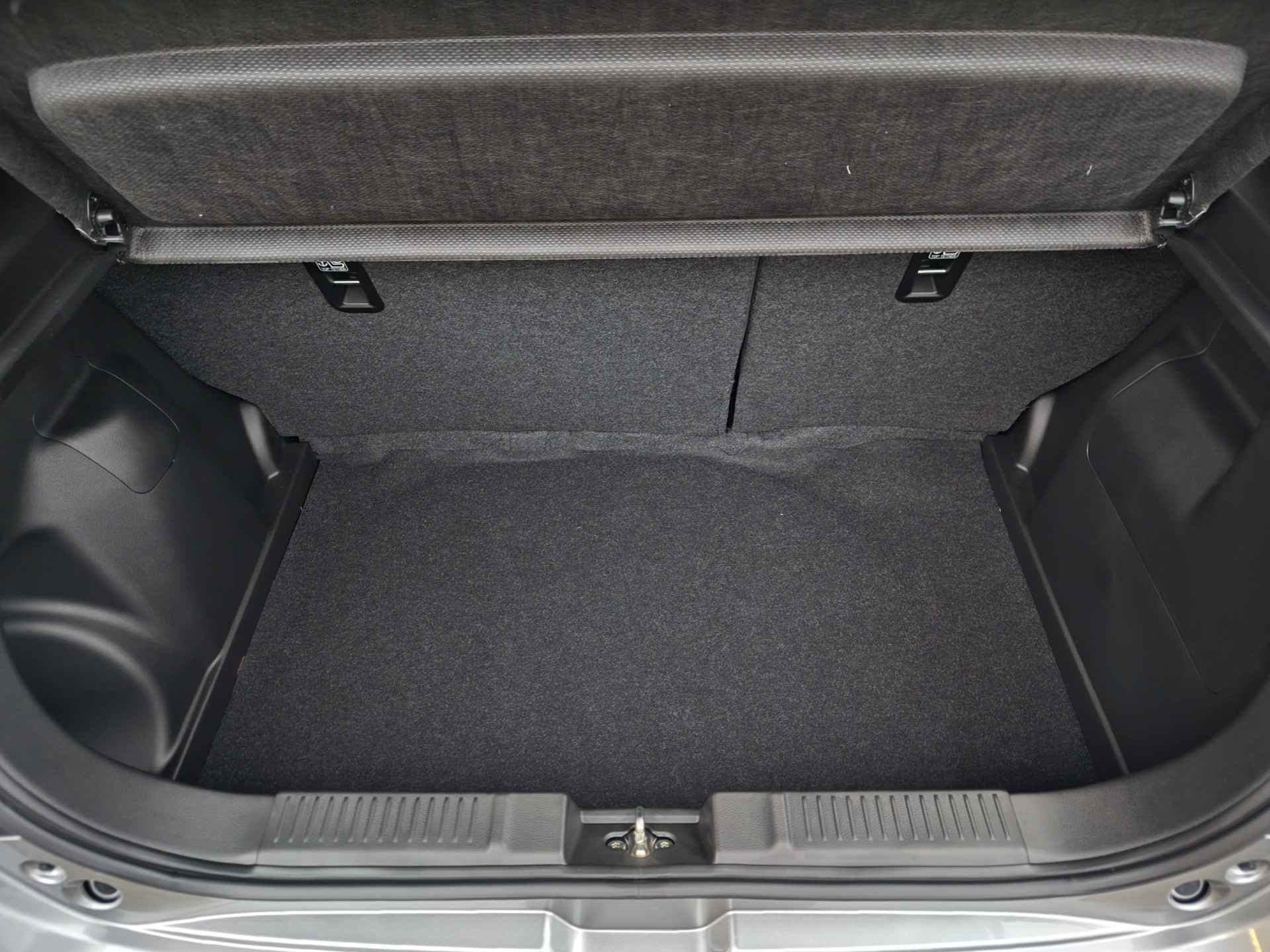 Suzuki Swift 1.2 SELECT SMART HYBRID AUTOMAAT thumbnail 11