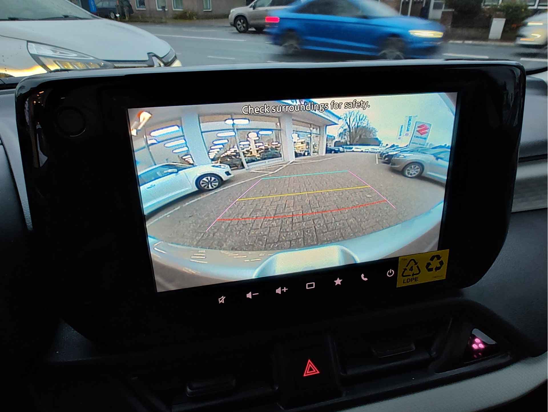 Suzuki Swift 1.2 SELECT SMART HYBRID AUTOMAAT thumbnail 27