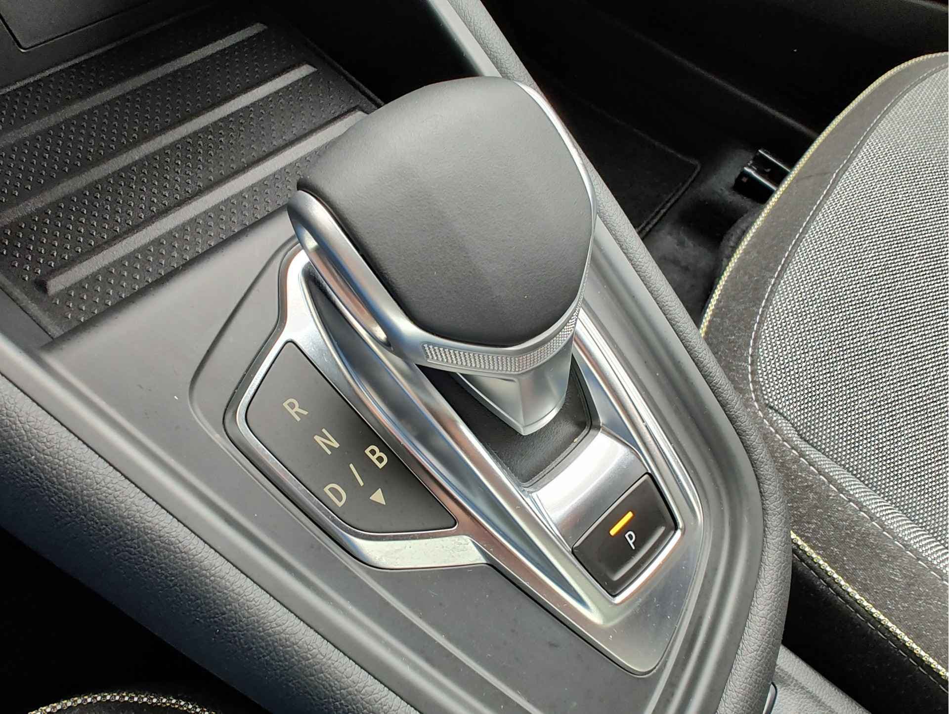 Renault Symbioz 1.6 E-TECH FULL HYBRID 145 TECHNO AUT. thumbnail 19