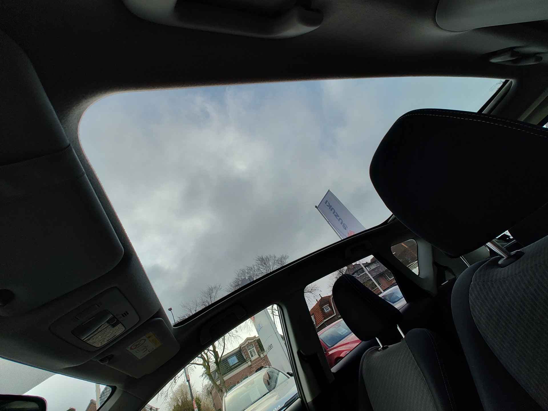 Toyota Verso-S 1.3 VVT-i ASPIRATION thumbnail 14