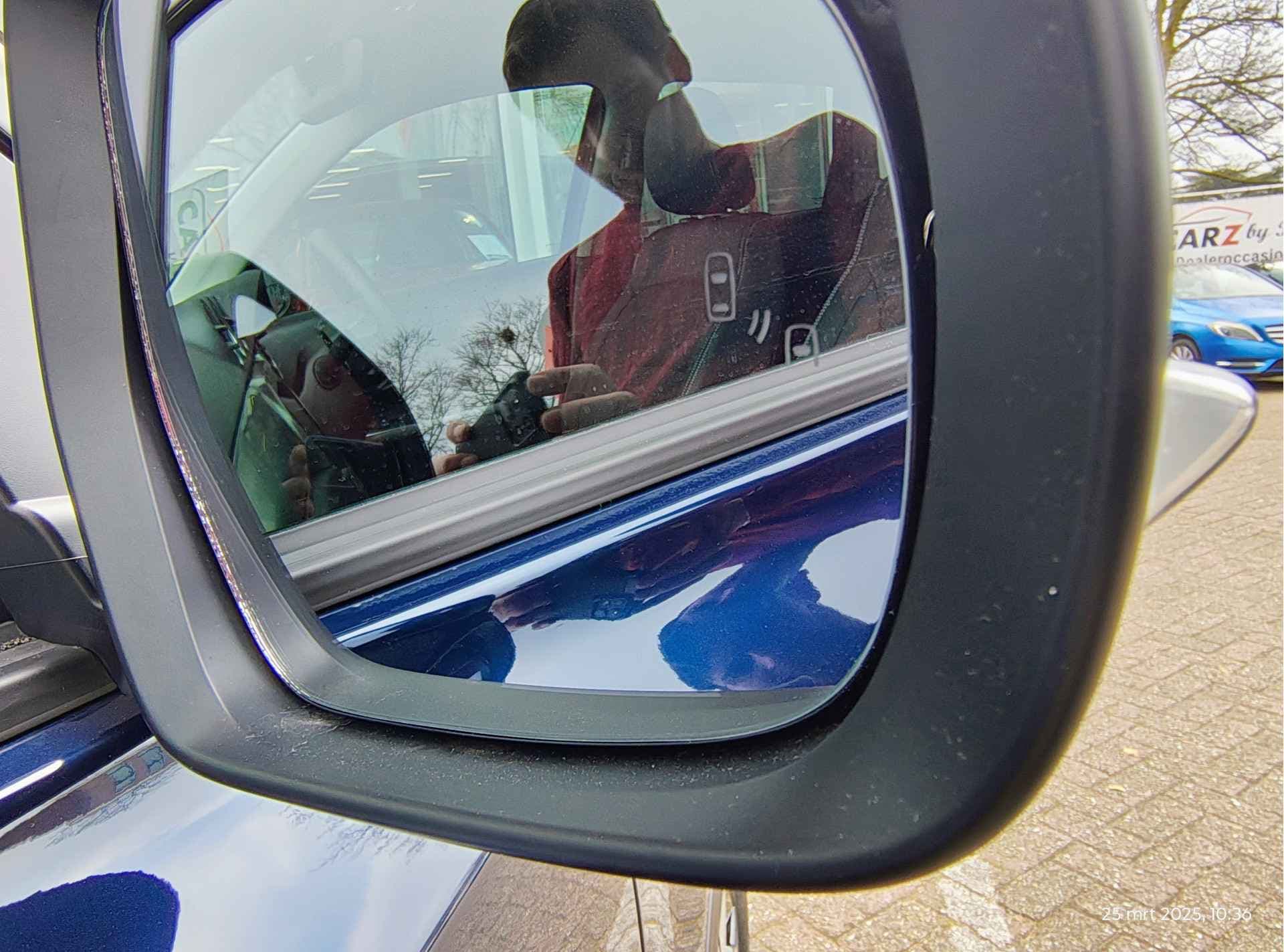 Suzuki Vitara 1.4 BOOSTERJET STYLE HYBRID AUTOM. thumbnail 29