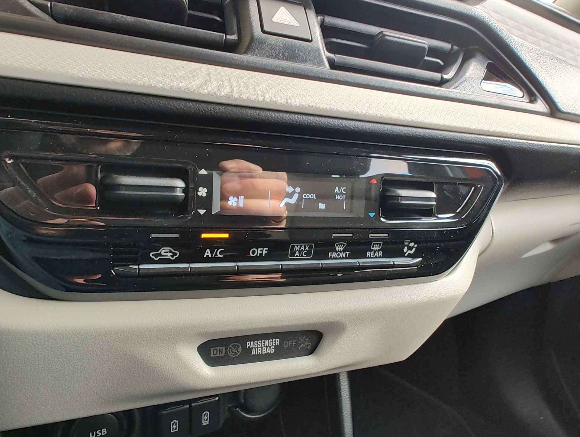 Suzuki Swift 1.2 SELECT SMART HYBRID thumbnail 13