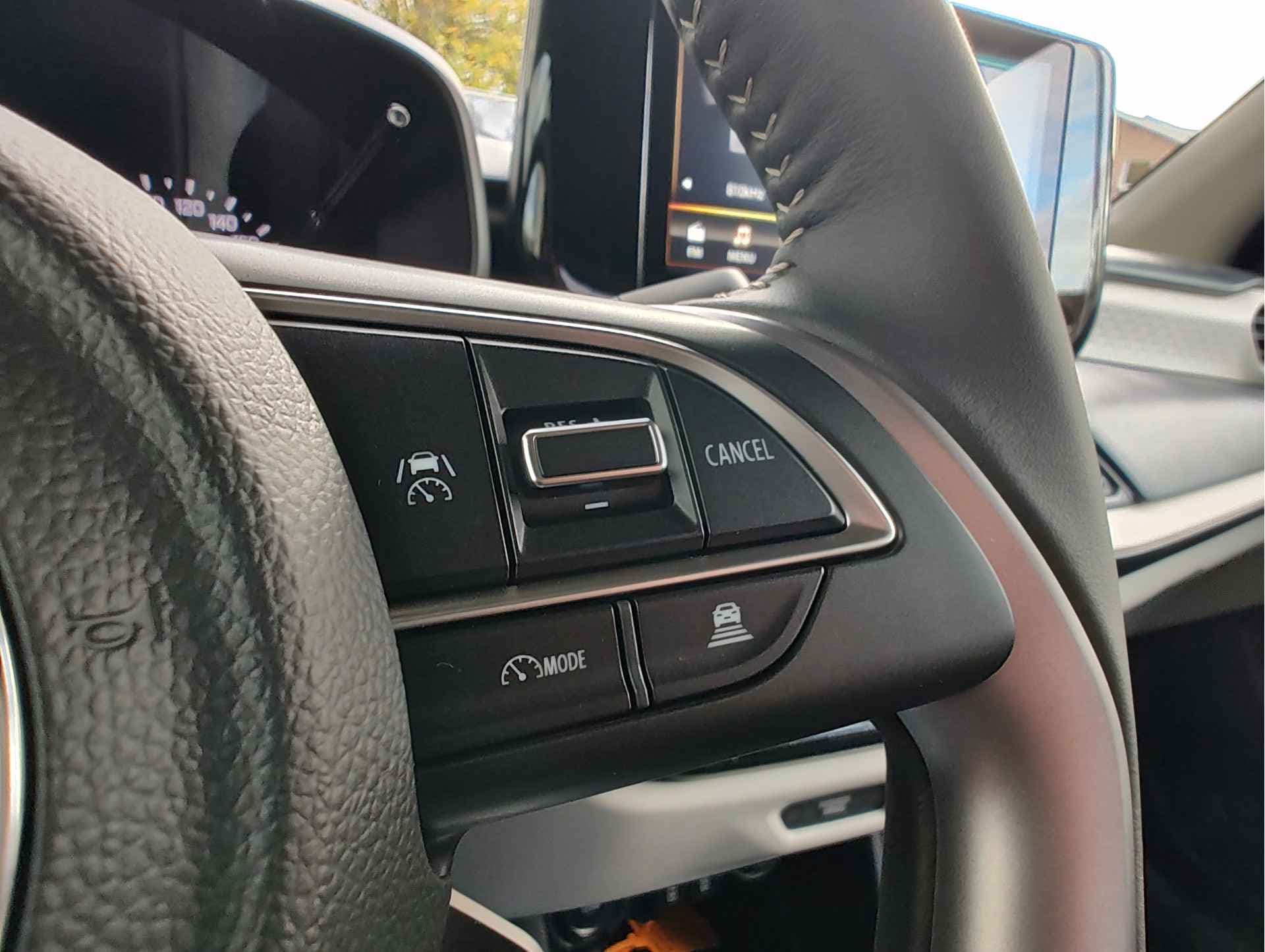 Suzuki Swift 1.2 SELECT SMART HYBRID thumbnail 21