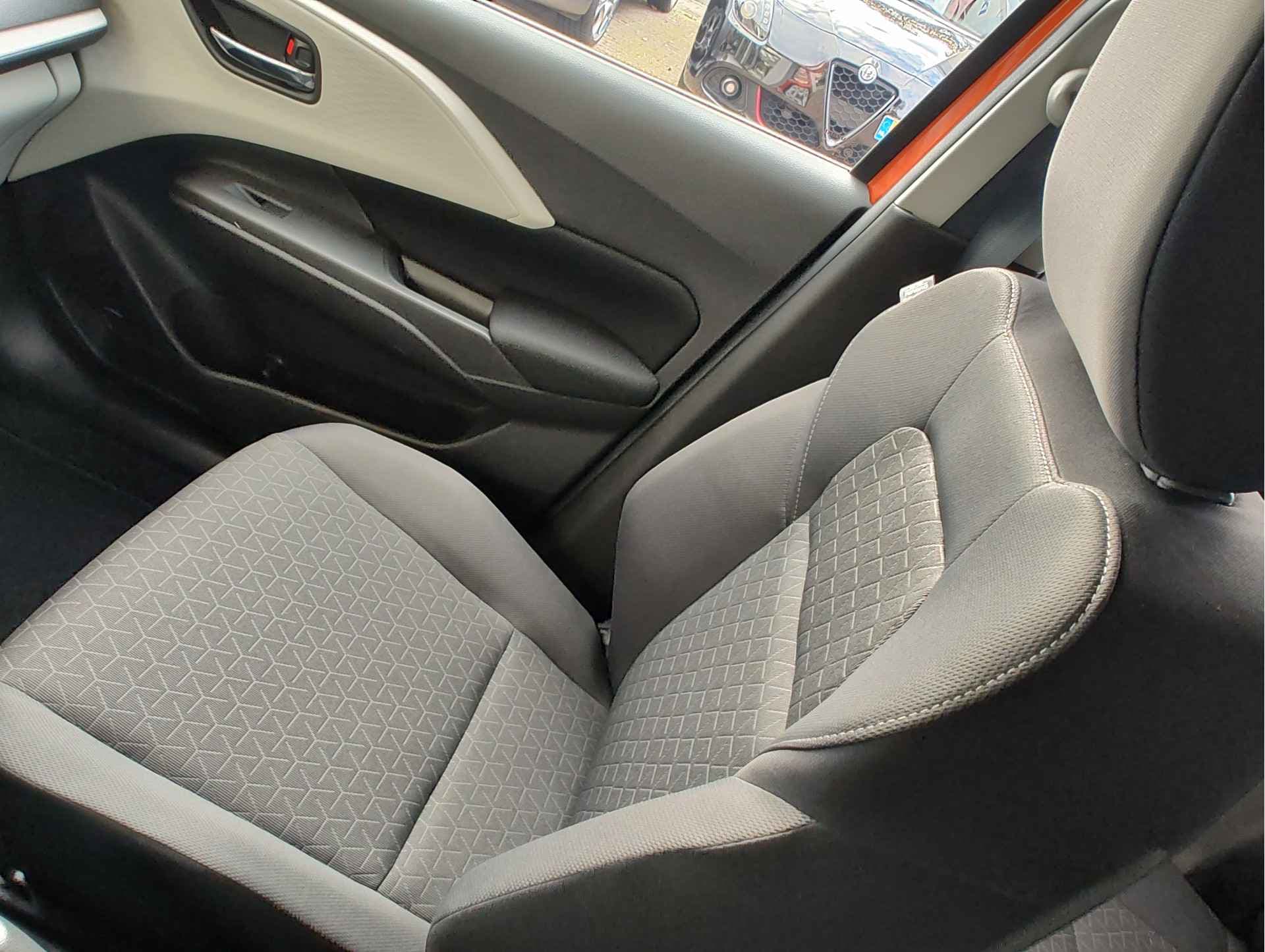 Suzuki Swift 1.2 SELECT SMART HYBRID thumbnail 28