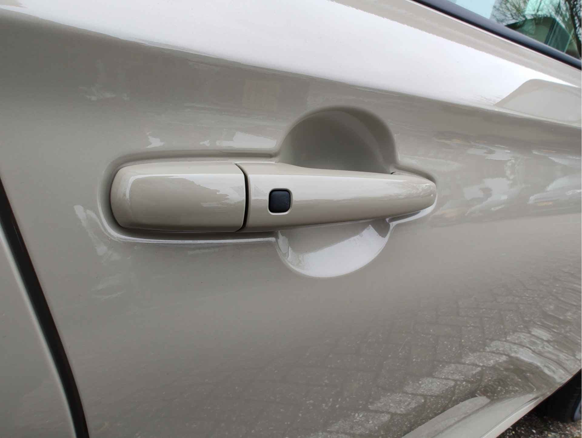 Suzuki Swift 1.2 SELECT SMART HYBRID thumbnail 33