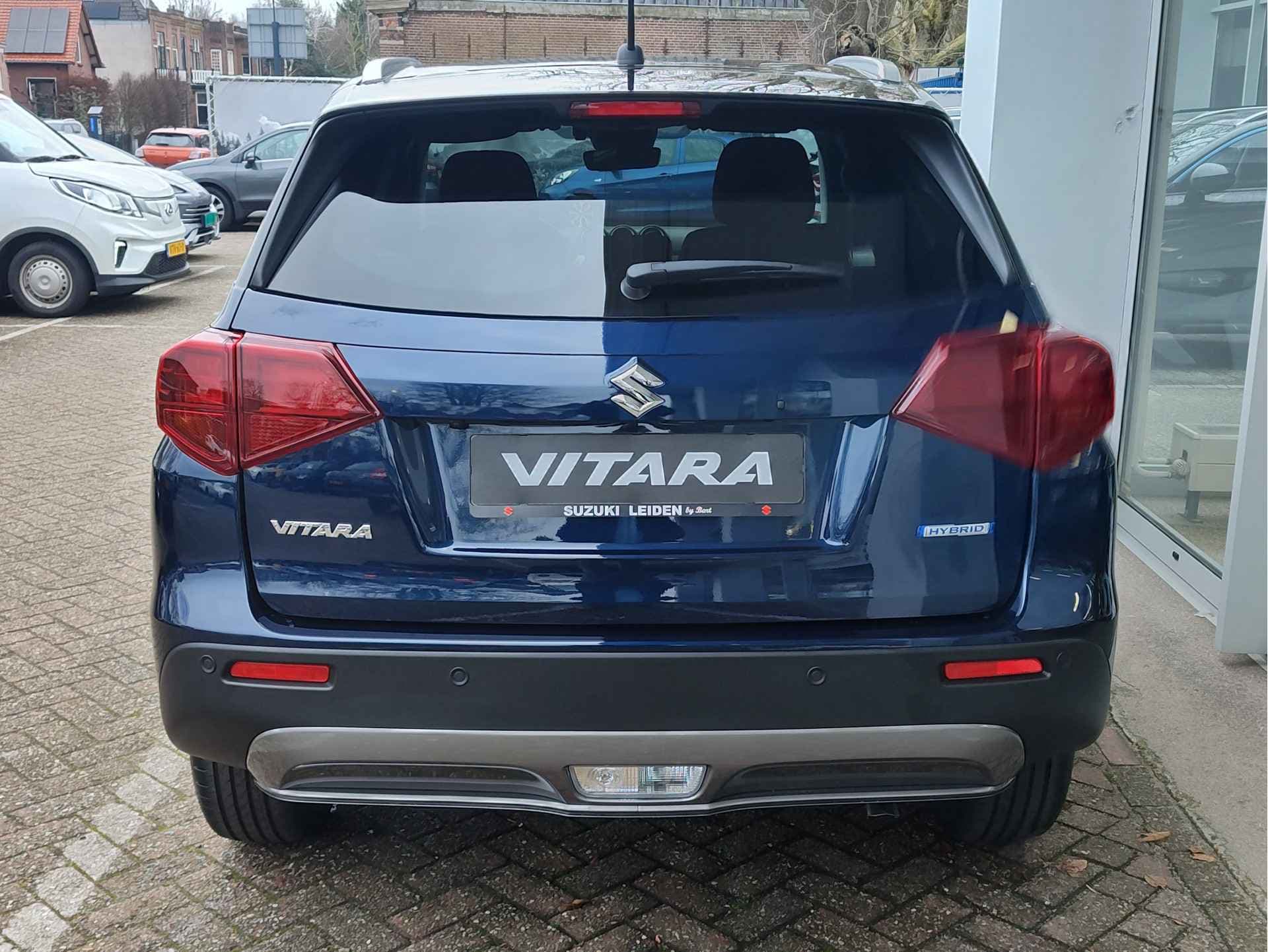 Suzuki Vitara 1.4 BOOSTERJET SELECT SMART HYBRID thumbnail 4