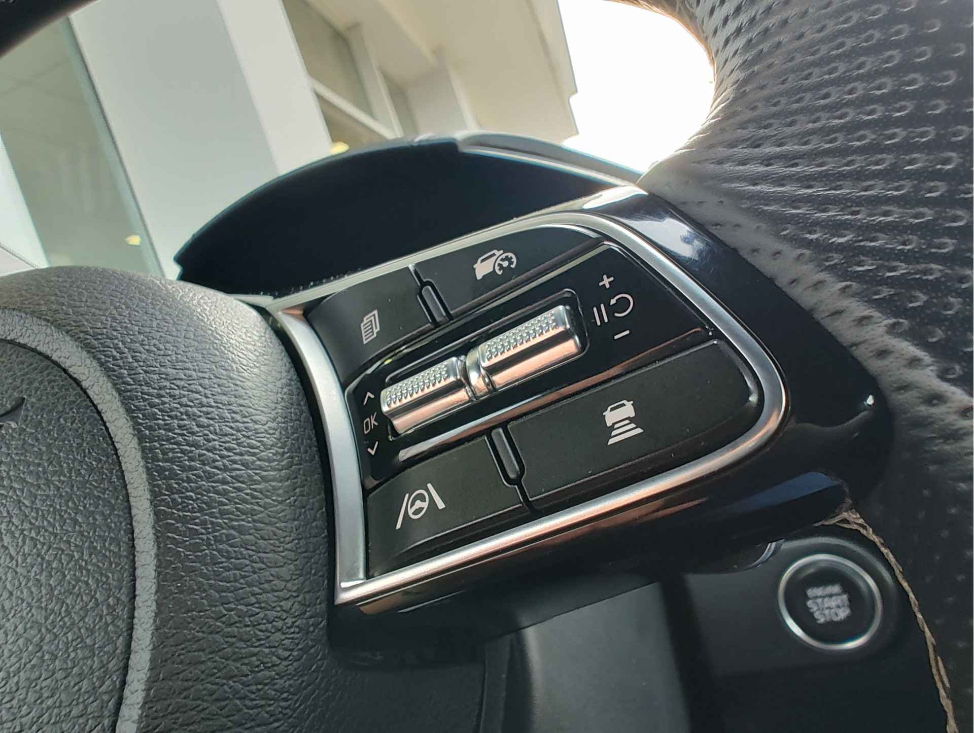 Kia ProCeed 1.5 T-GDi GT-LINE 160PK AUTOMAAT thumbnail 23