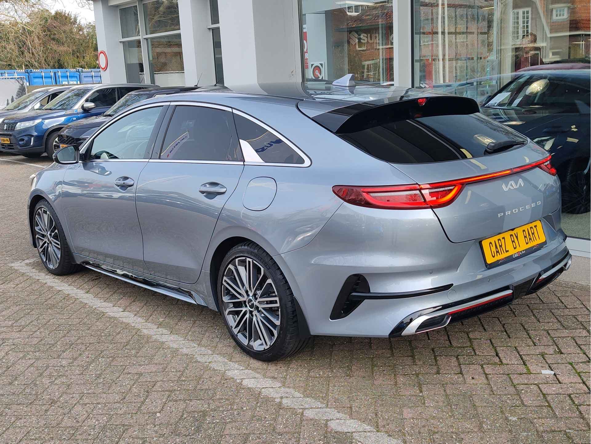 Kia ProCeed 1.5 T-GDi GT-LINE 160PK AUTOMAAT thumbnail 3