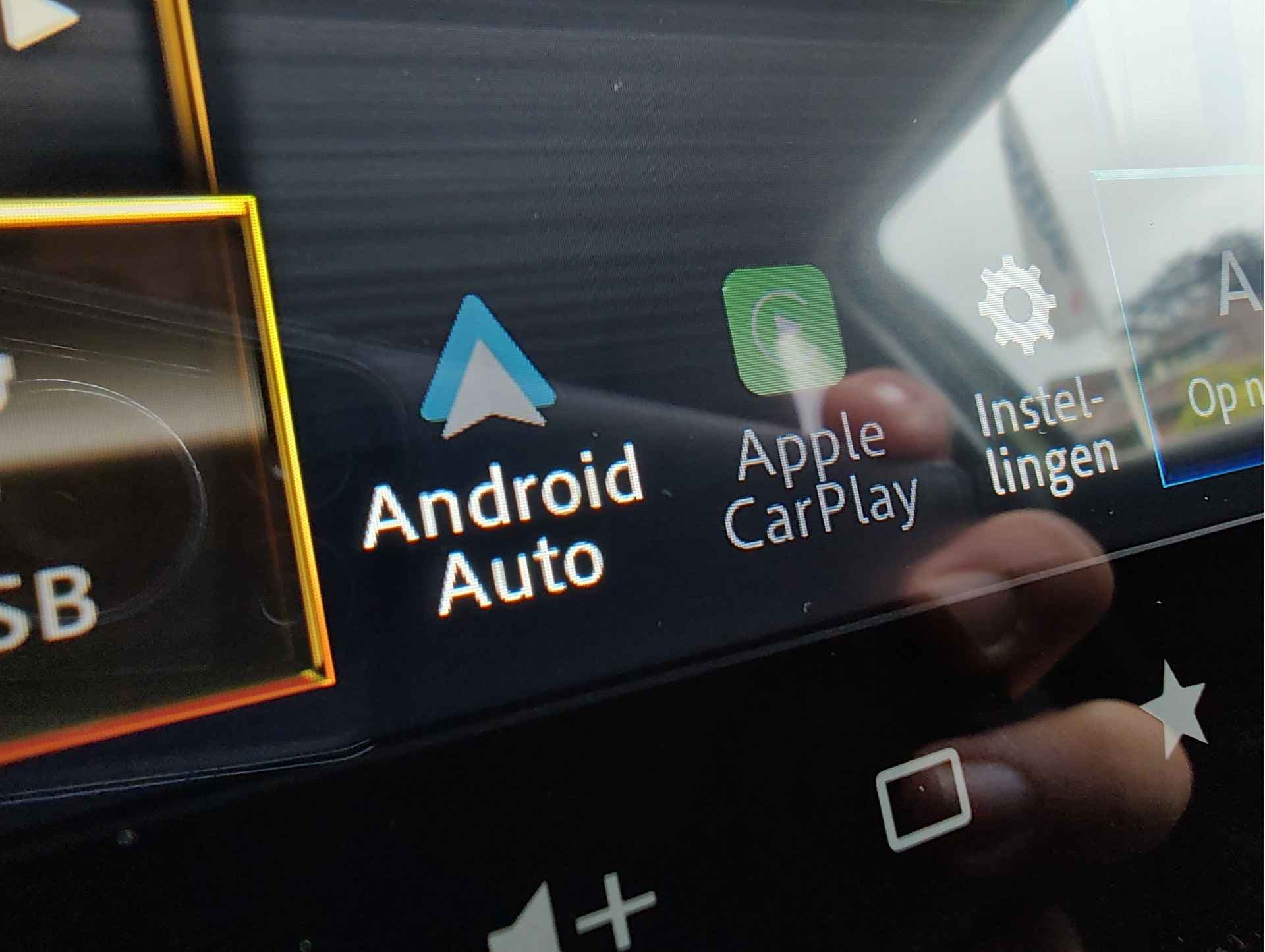 Suzuki Swift 1.2 STYLE SMART HYBRID AUTOMAAT thumbnail 16