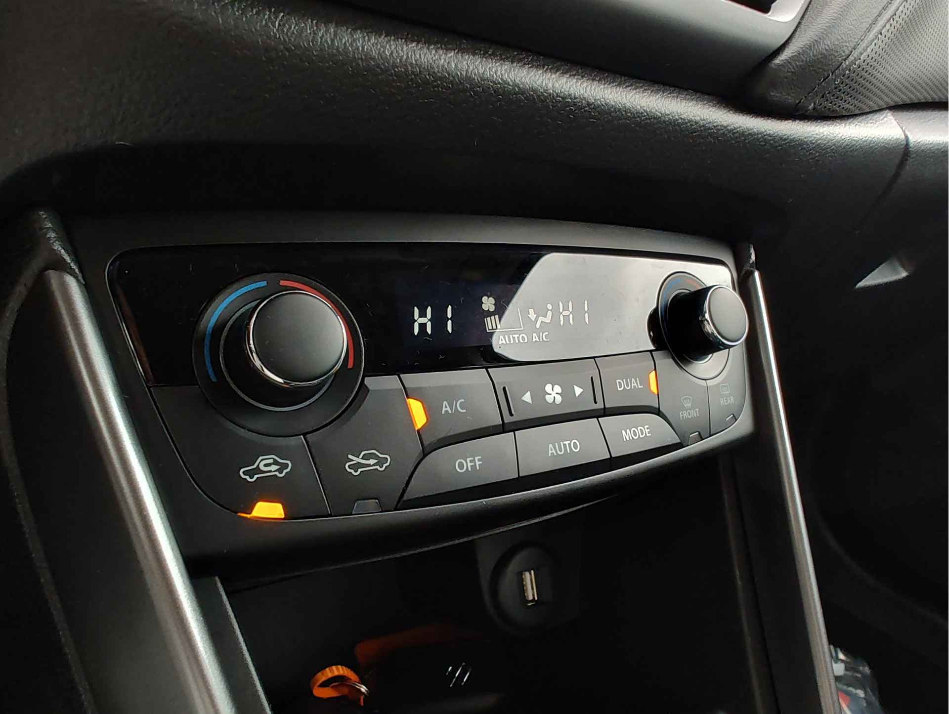 Suzuki S-Cross 1.4 BOOSTERJET SELECT SMART HYBRID thumbnail 14