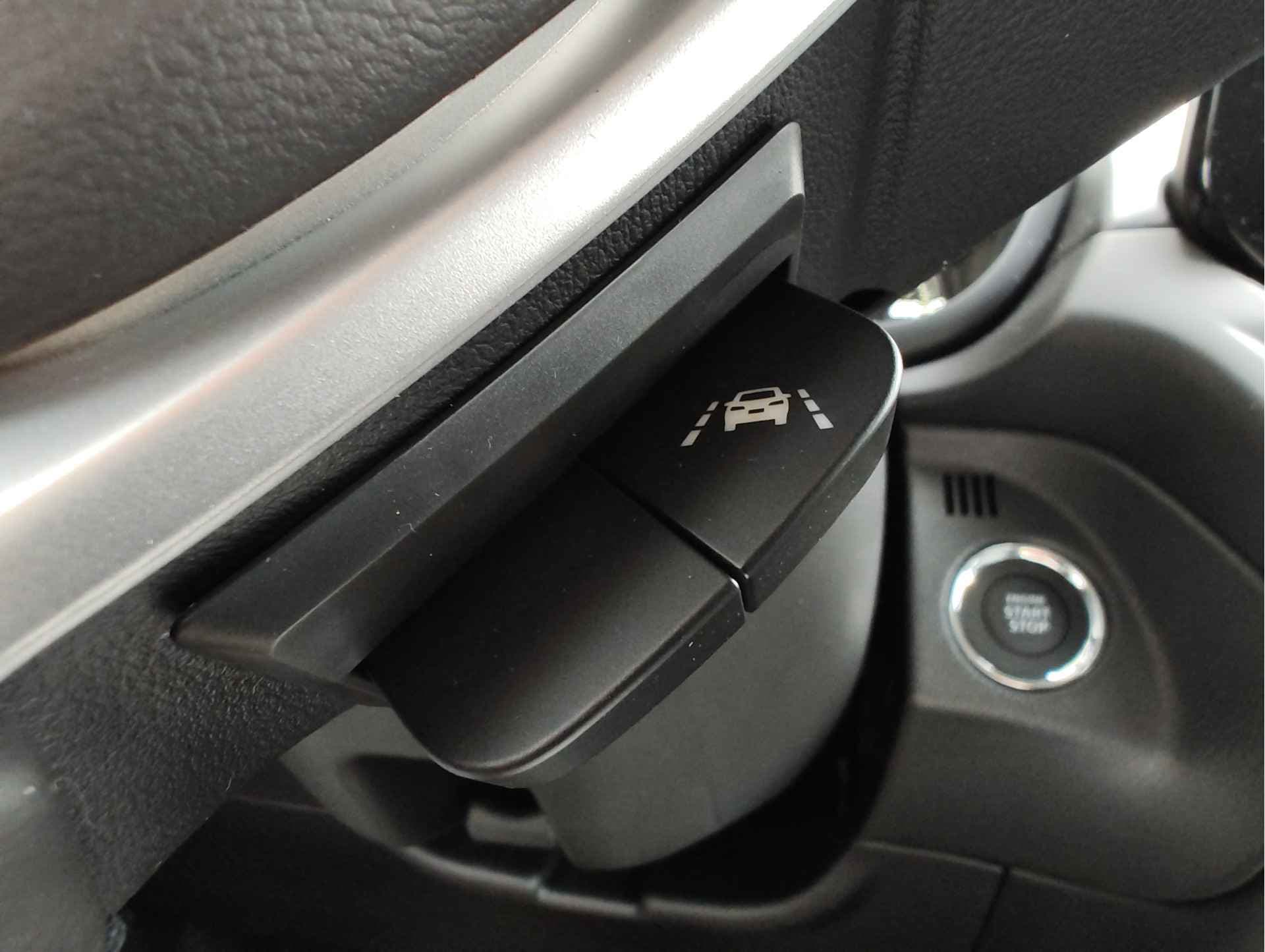 Suzuki S-Cross 1.4 BOOSTERJET SELECT SMART HYBRID thumbnail 21