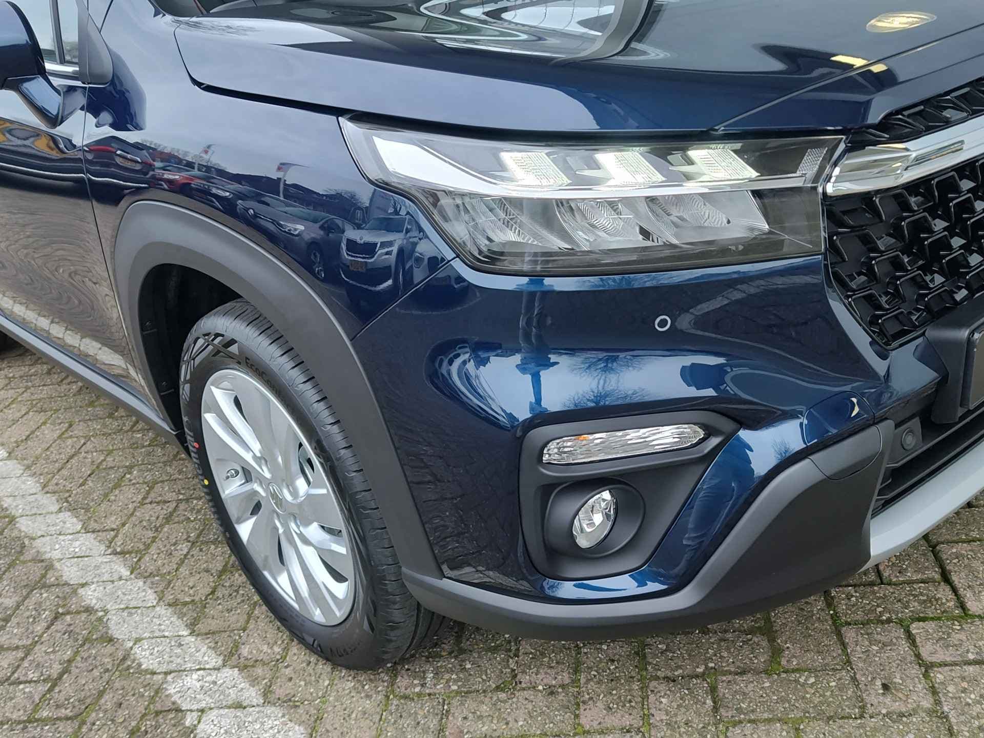 Suzuki S-Cross 1.4 BOOSTERJET SELECT SMART HYBRID thumbnail 33