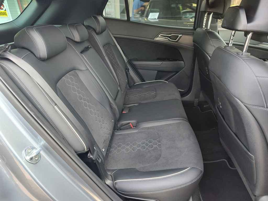 Kia Sportage 1.6 T-GDi MHEV GT-LINE EDITION AUT. thumbnail 10