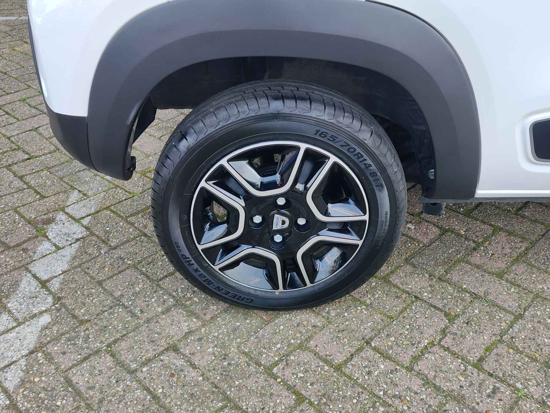 Dacia Spring COMFORT 27 kWh thumbnail 32