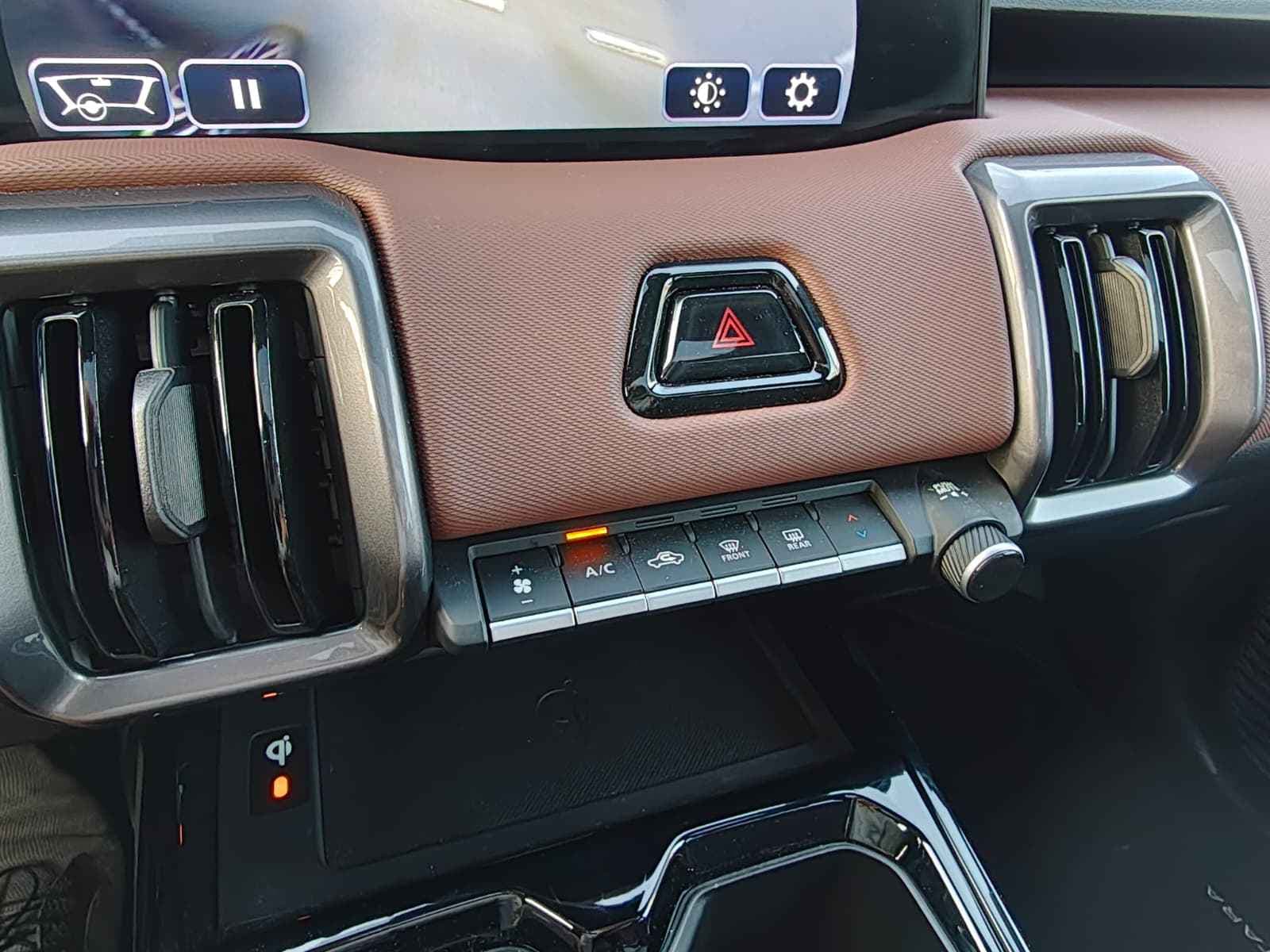 Suzuki E Vitara STYLE 61 kWh thumbnail 14