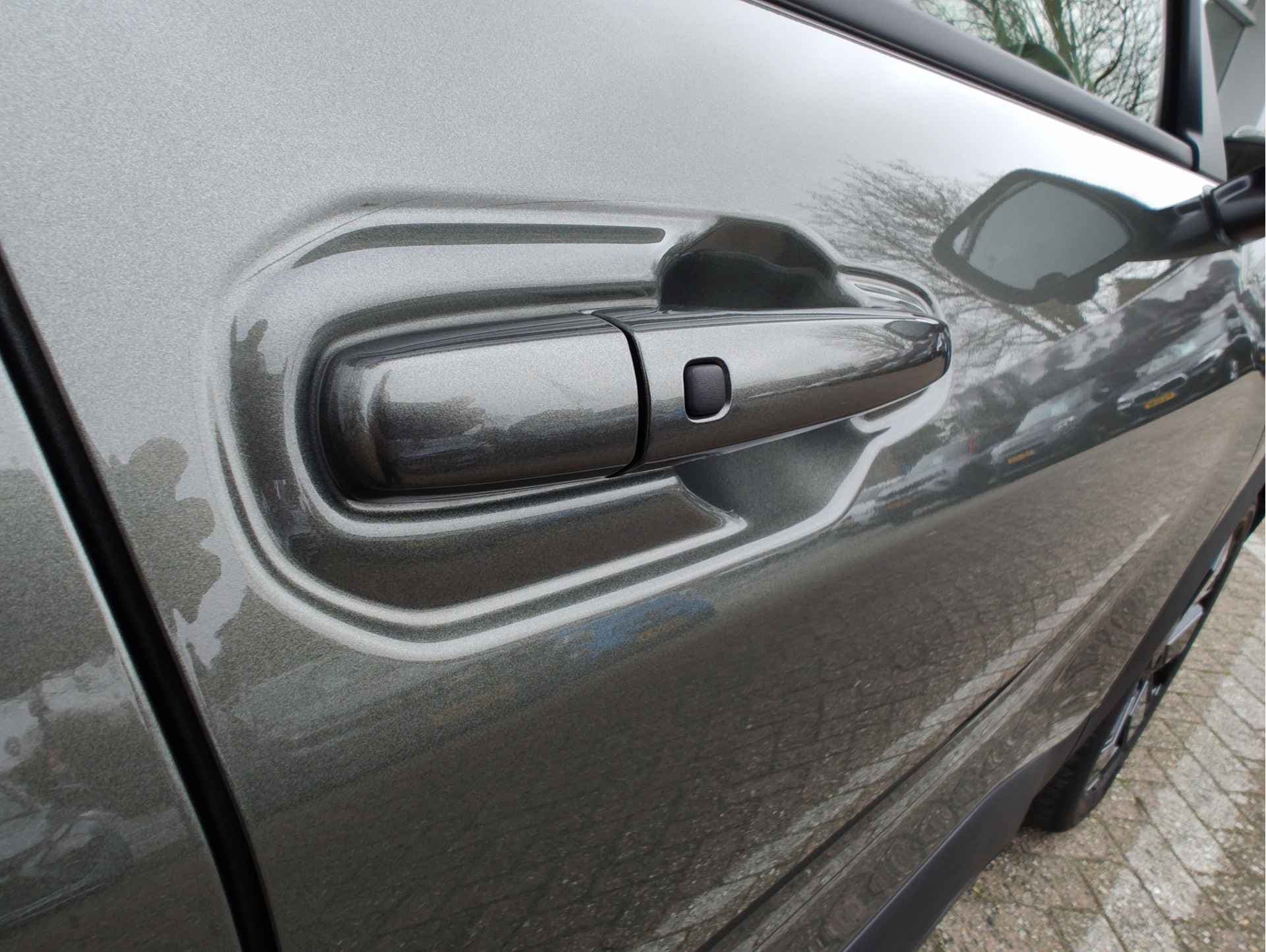 Suzuki E Vitara STYLE 61 kWh thumbnail 28