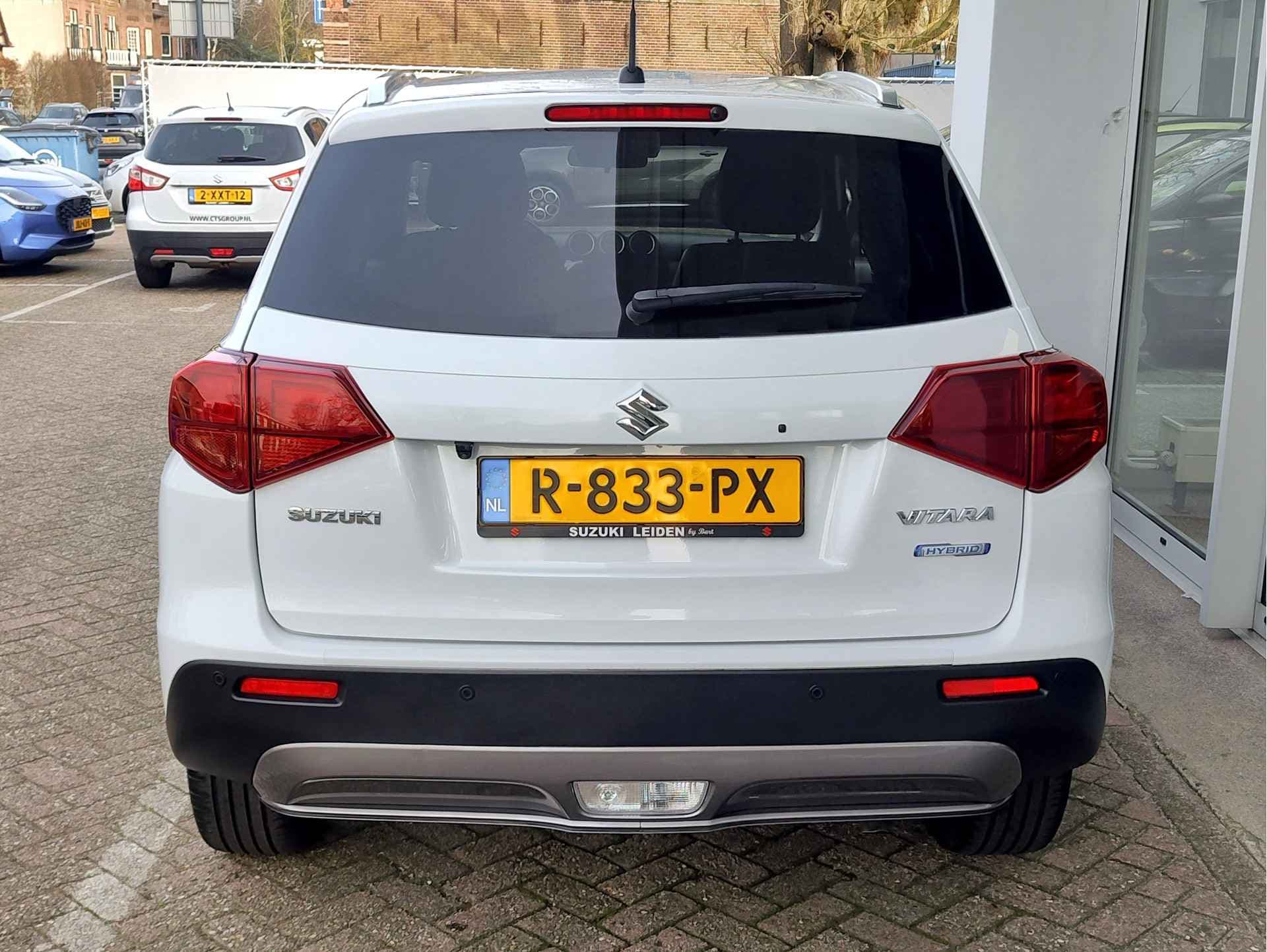 Suzuki Vitara 1.4 BOOSTERJET STYLE SMART HYBRID AUT. thumbnail 4