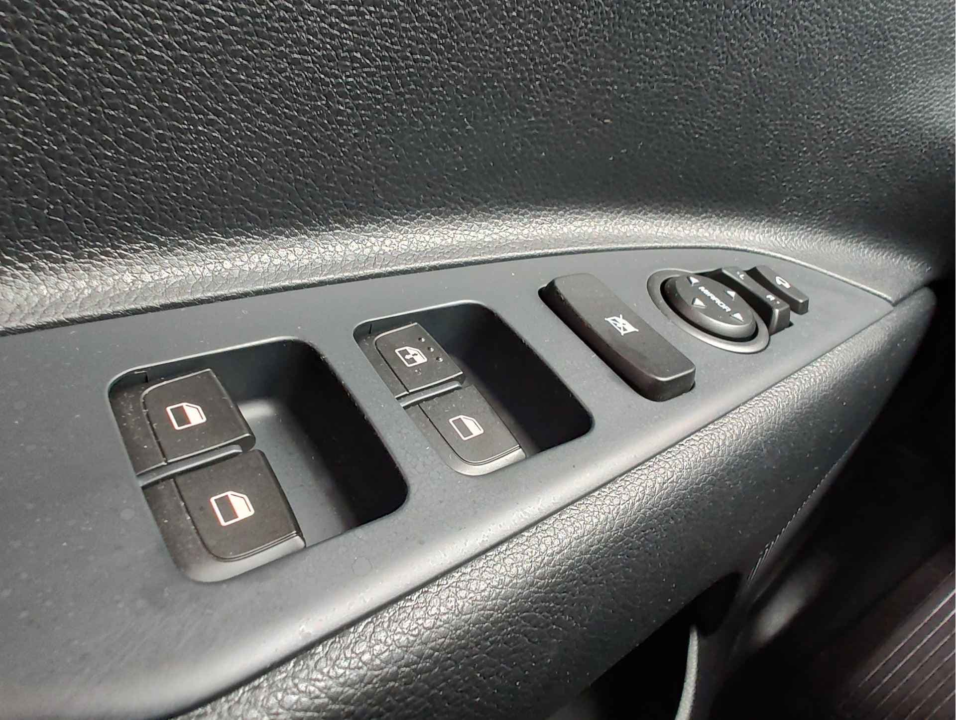 Kia Stonic 1.0 T-GDi 120PK MHEV DYNAMICPLUSLINE thumbnail 24