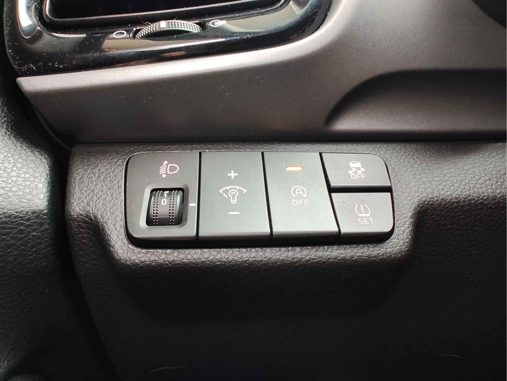 Kia Stonic 1.0 T-GDi 120PK MHEV DYNAMICPLUSLINE thumbnail 25