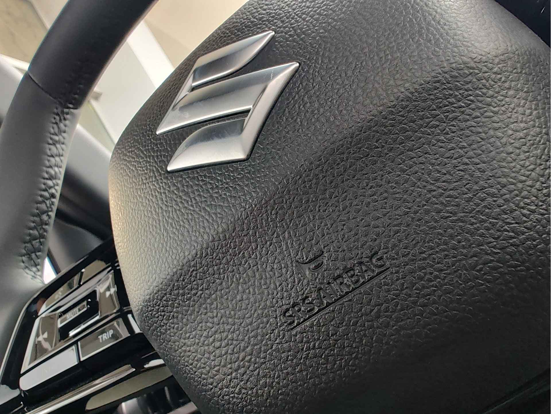 Suzuki E Vitara STYLE 61 kWh thumbnail 23