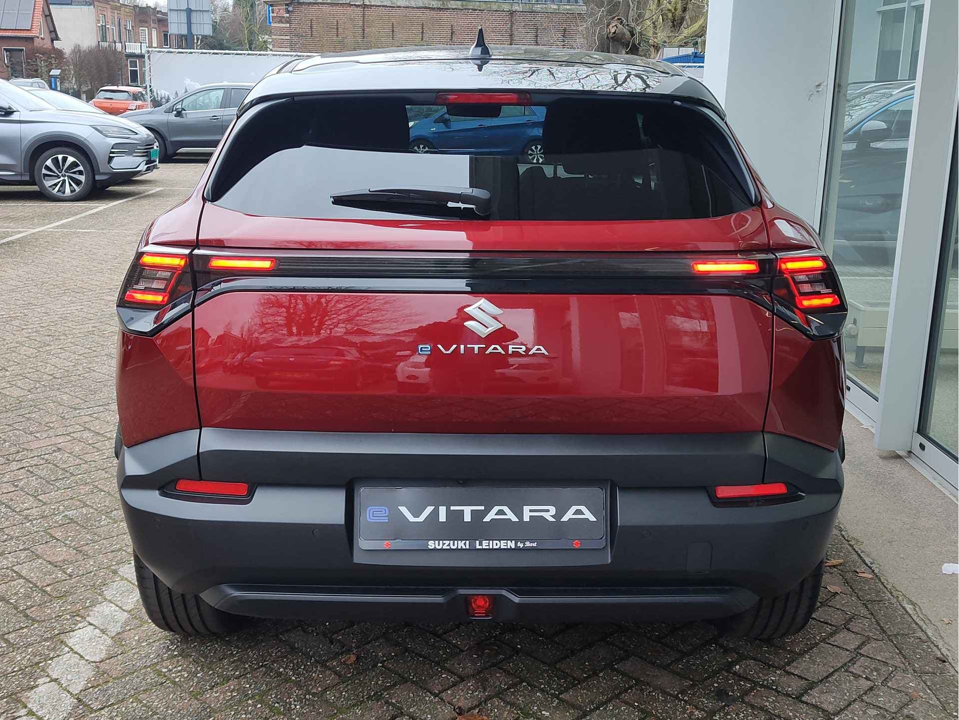 Suzuki E Vitara STYLE 61 kWh thumbnail 4