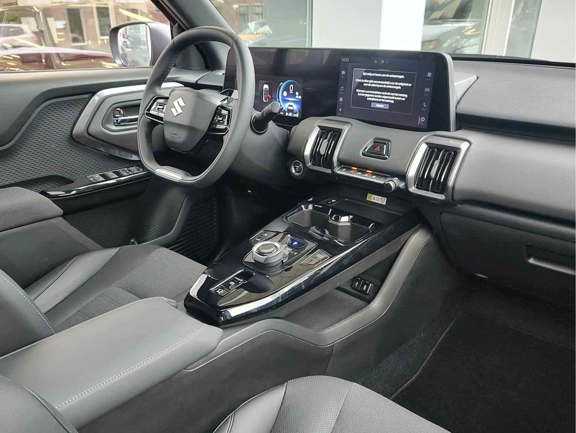 Suzuki E Vitara STYLE 61 kWh thumbnail 9