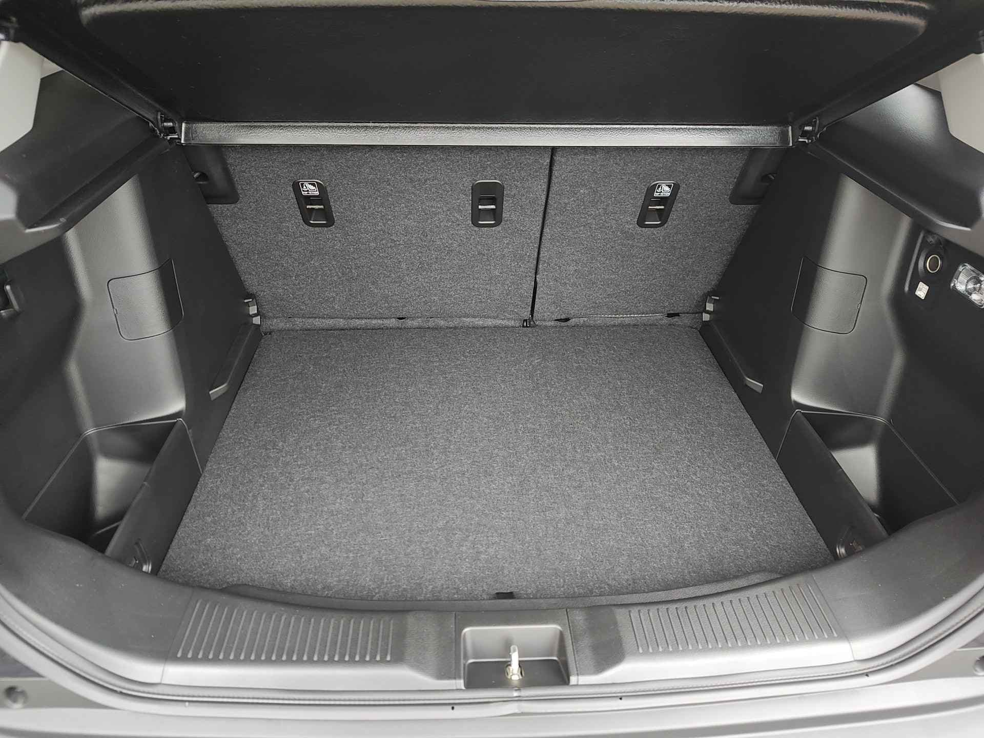 Suzuki S-Cross 1.4 BOOSTERJET SELECT SMART HYBRID thumbnail 13