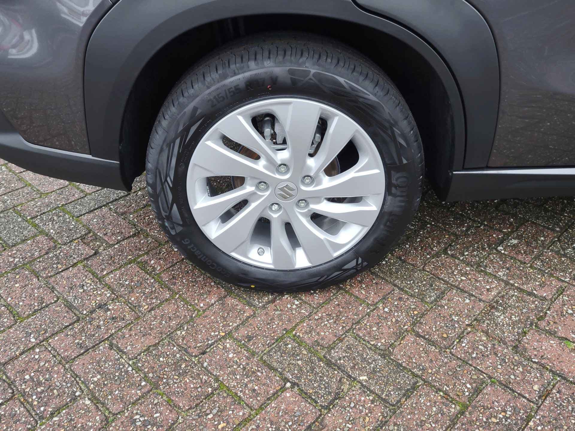 Suzuki S-Cross 1.4 BOOSTERJET SELECT SMART HYBRID thumbnail 31