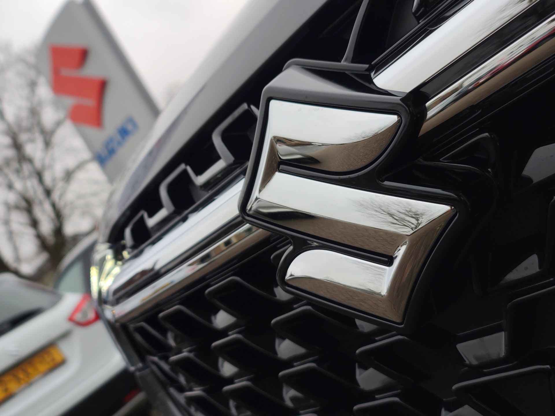 Suzuki S-Cross 1.4 BOOSTERJET SELECT SMART HYBRID thumbnail 34