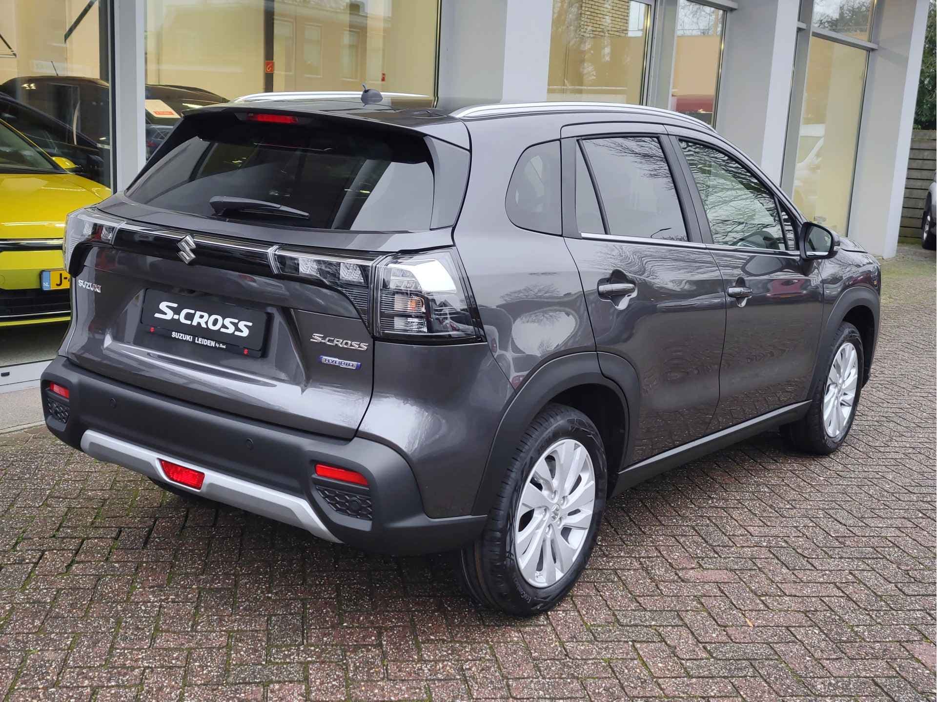 Suzuki S-Cross 1.4 BOOSTERJET SELECT SMART HYBRID thumbnail 5