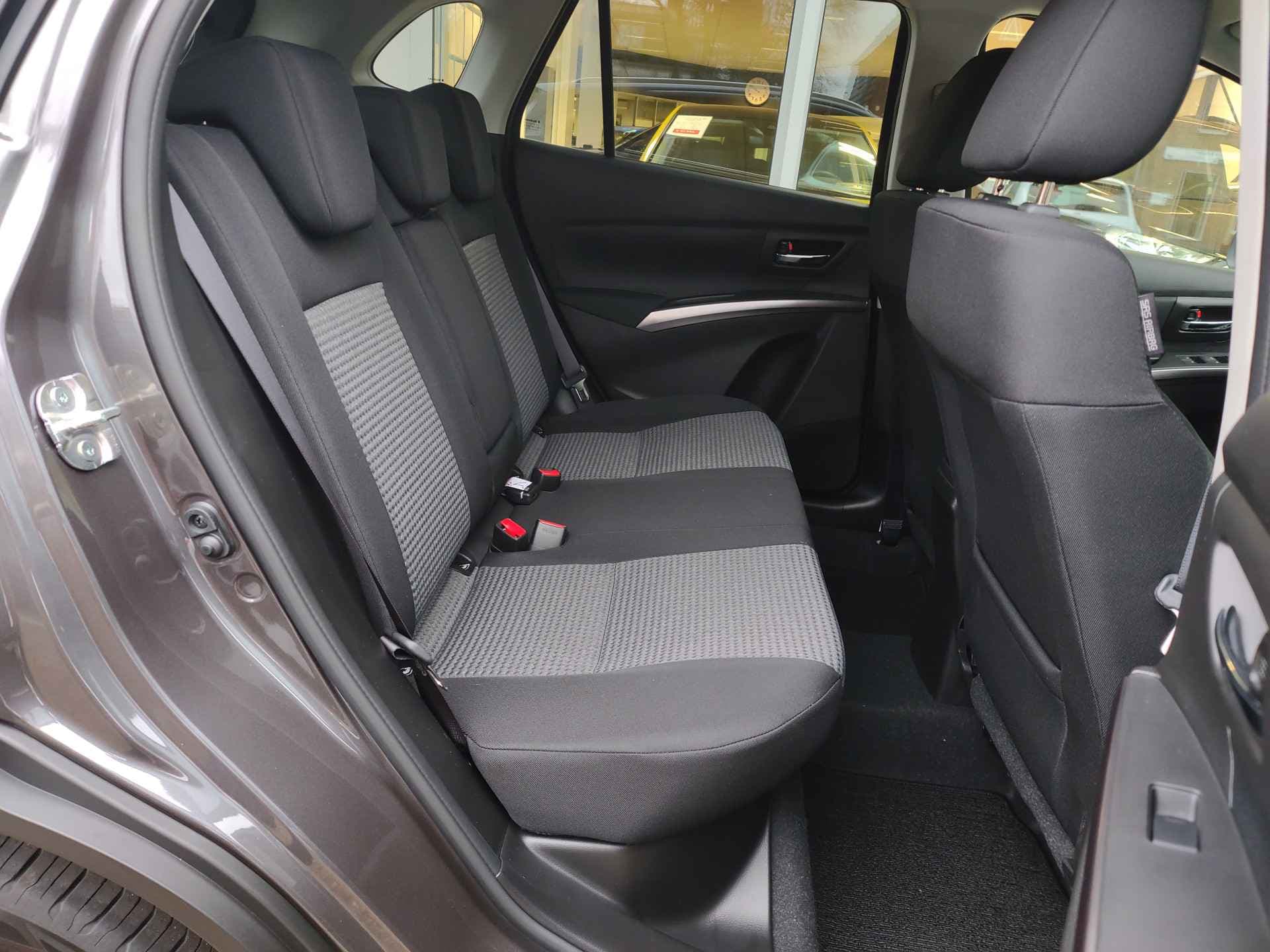 Suzuki S-Cross 1.4 BOOSTERJET SELECT SMART HYBRID thumbnail 9