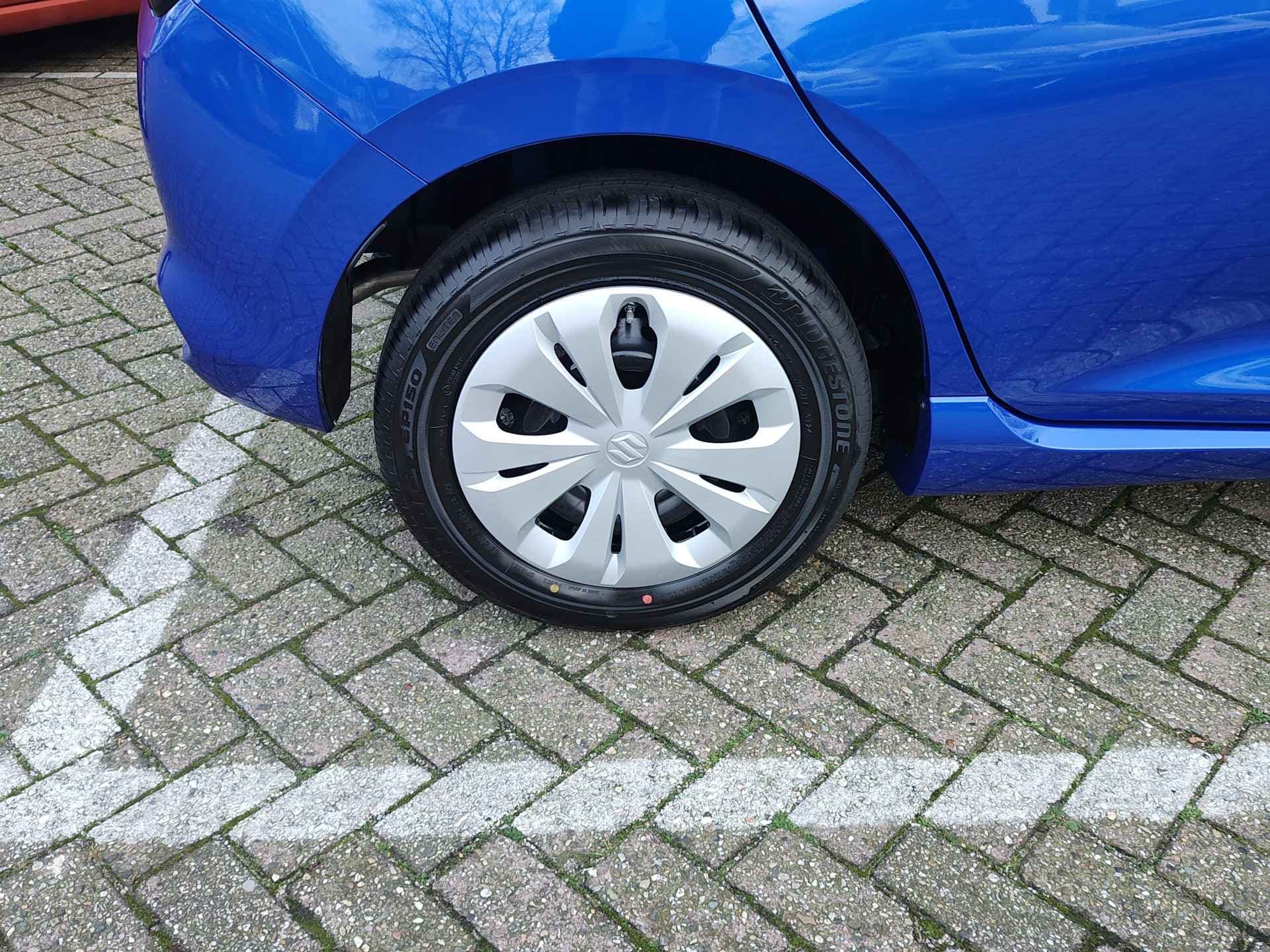 Suzuki Swift 1.2 COMFORT SMART HYBRID thumbnail 29