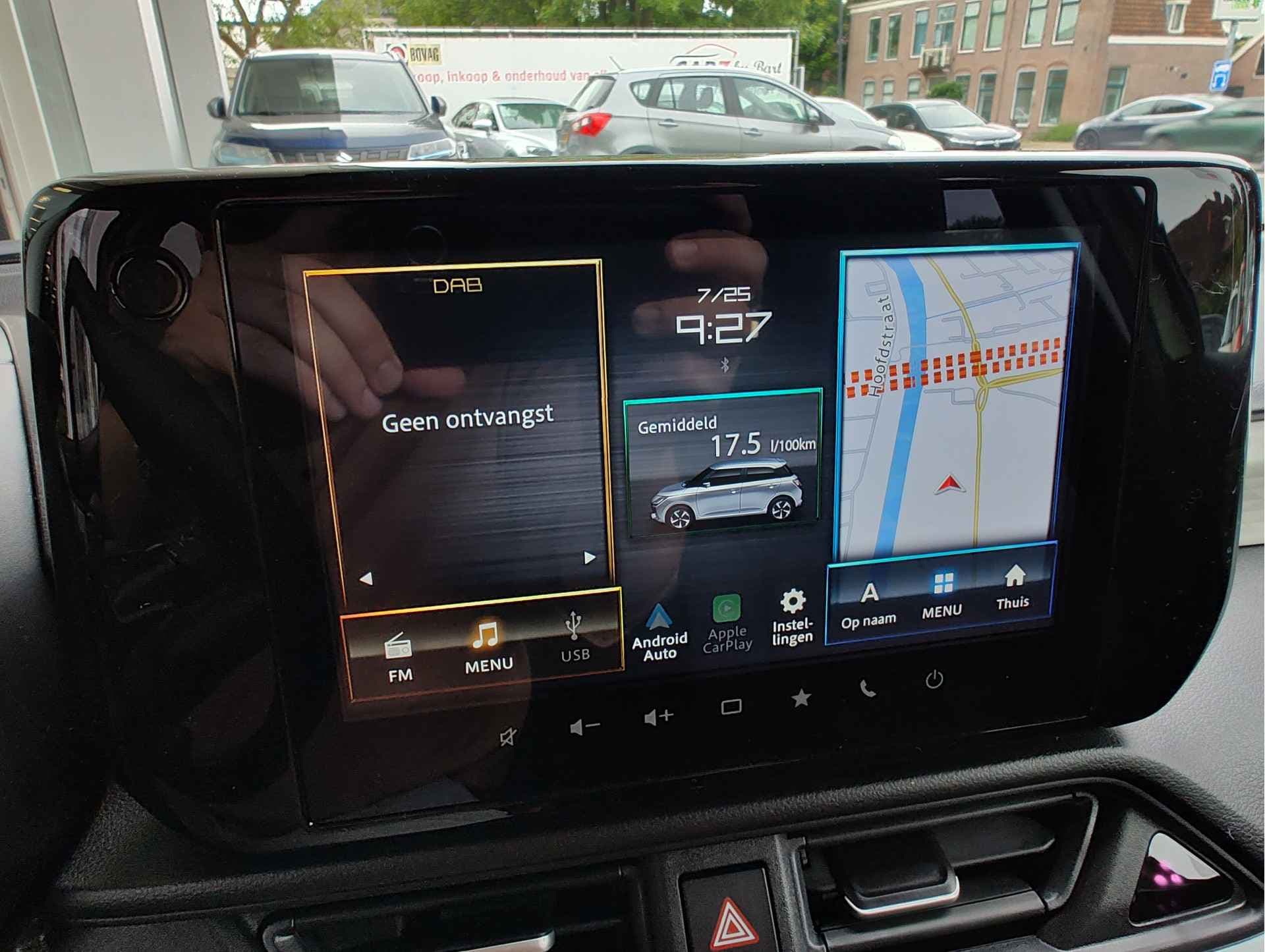 Suzuki Swift 1.2 STYLE SMART HYBRID AUTOM. thumbnail 15