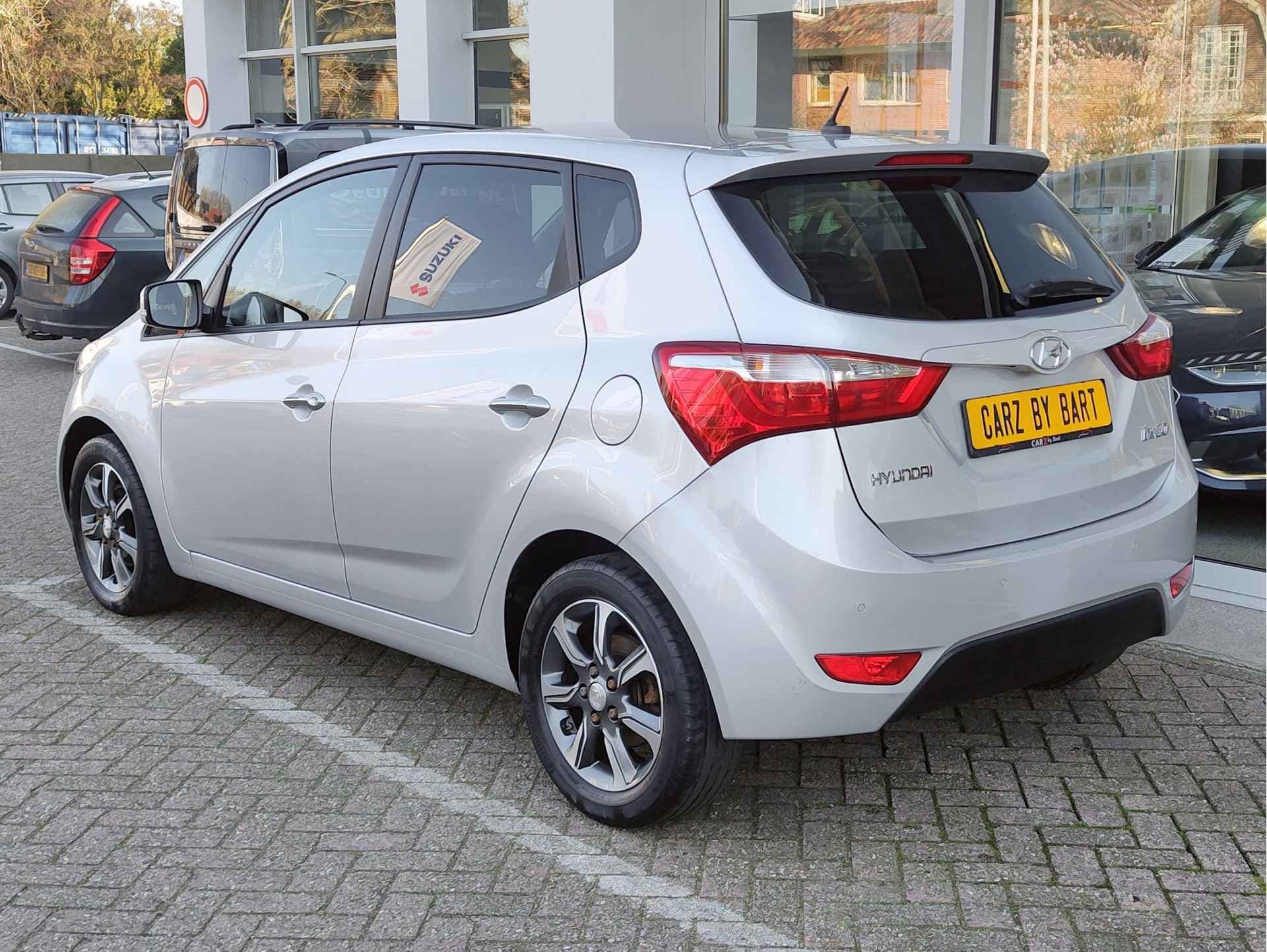 Hyundai Ix20 1.6i GO! AUTOMAAT thumbnail 3