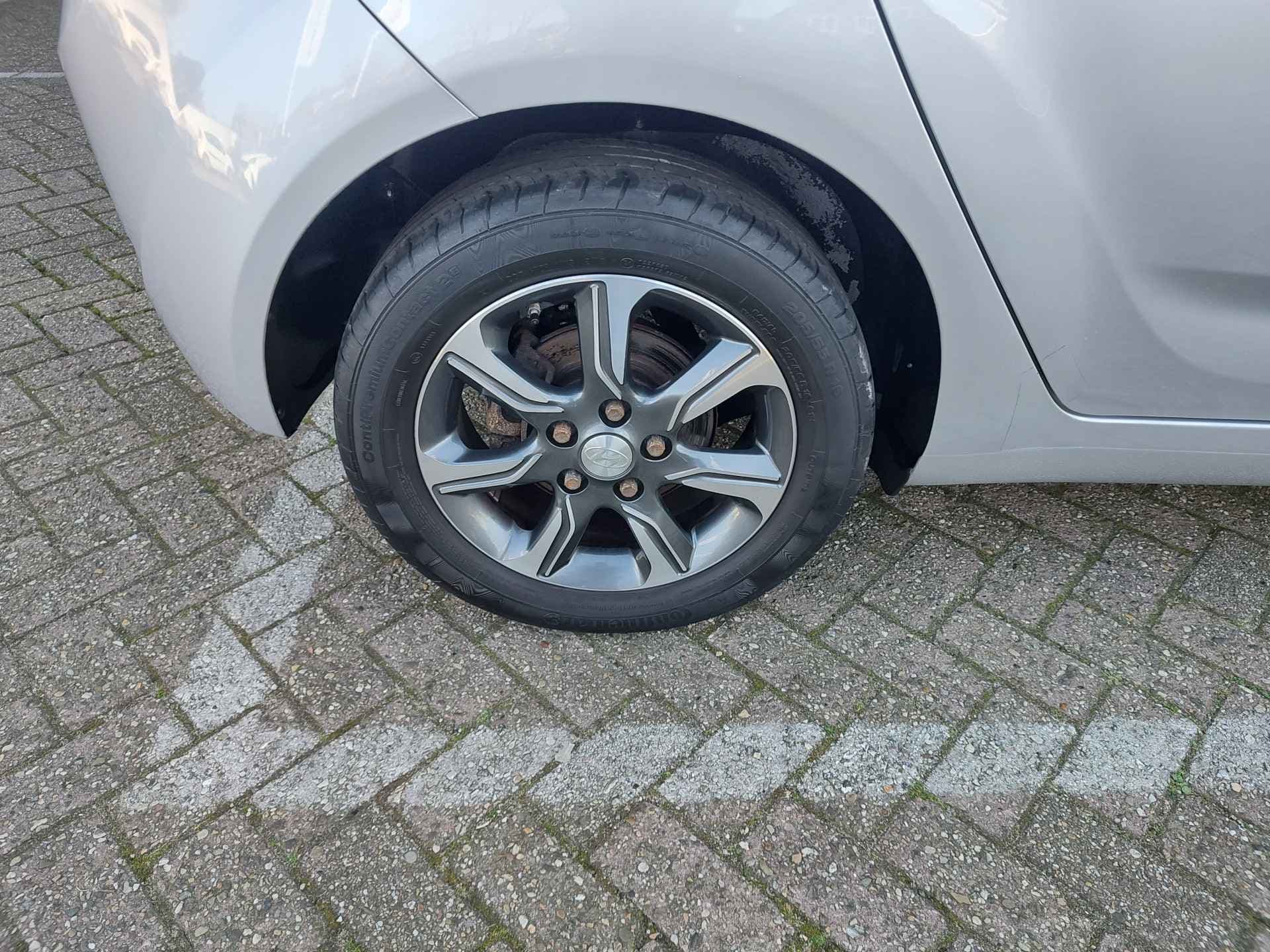 Hyundai Ix20 1.6i GO! AUTOMAAT thumbnail 34