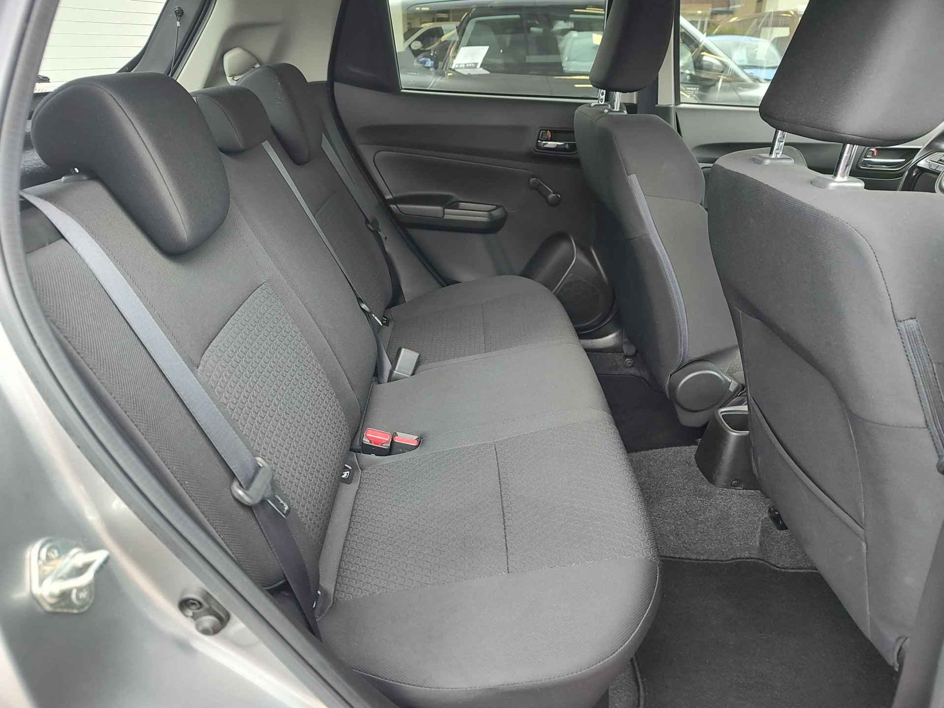 Suzuki Swift 1.2 SELECT SMART HYBRID thumbnail 10