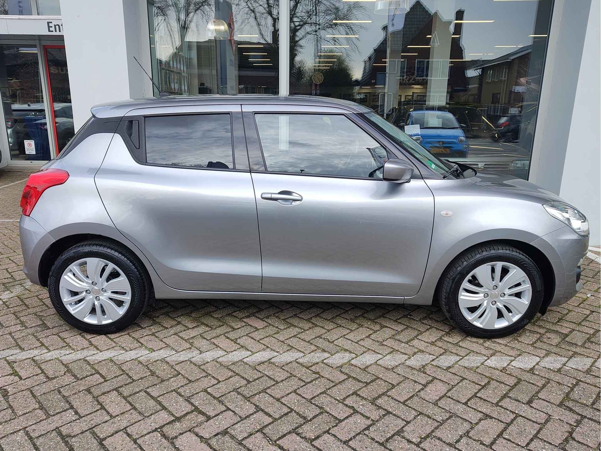 Suzuki Swift 1.2 SELECT SMART HYBRID thumbnail 6