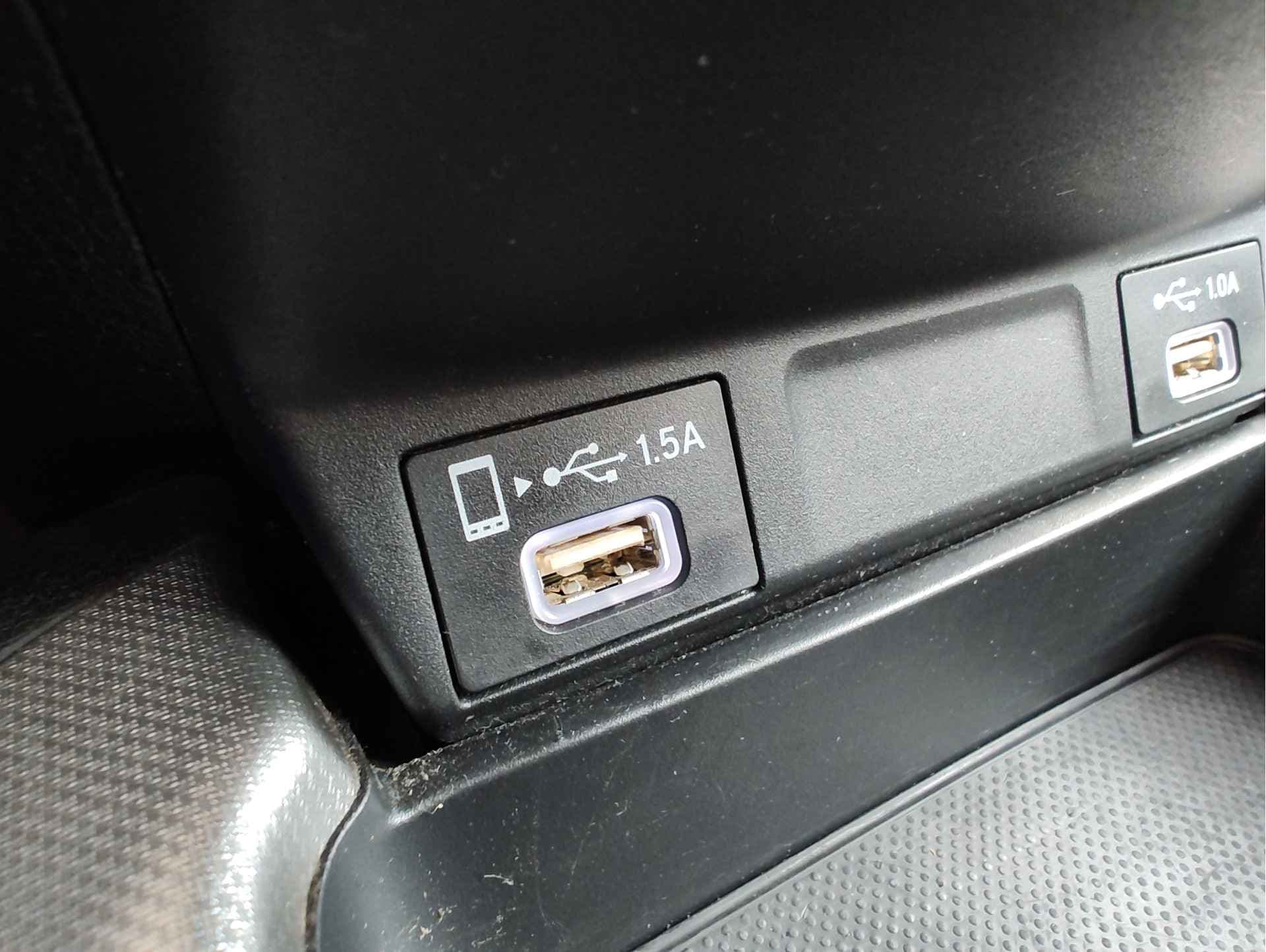 Honda CR-V 2.0 E:HEV HYBRID ELEGANCE thumbnail 22