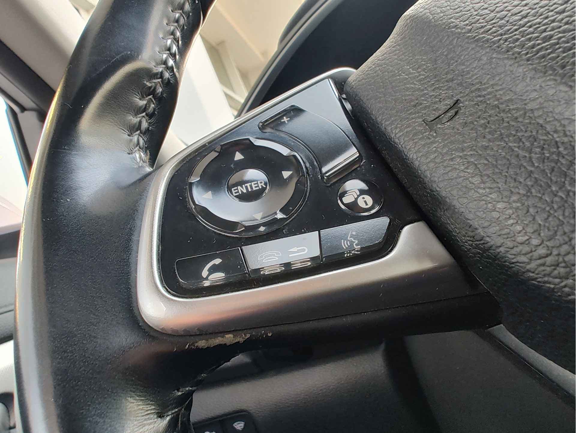 Honda CR-V 2.0 E:HEV HYBRID ELEGANCE thumbnail 24