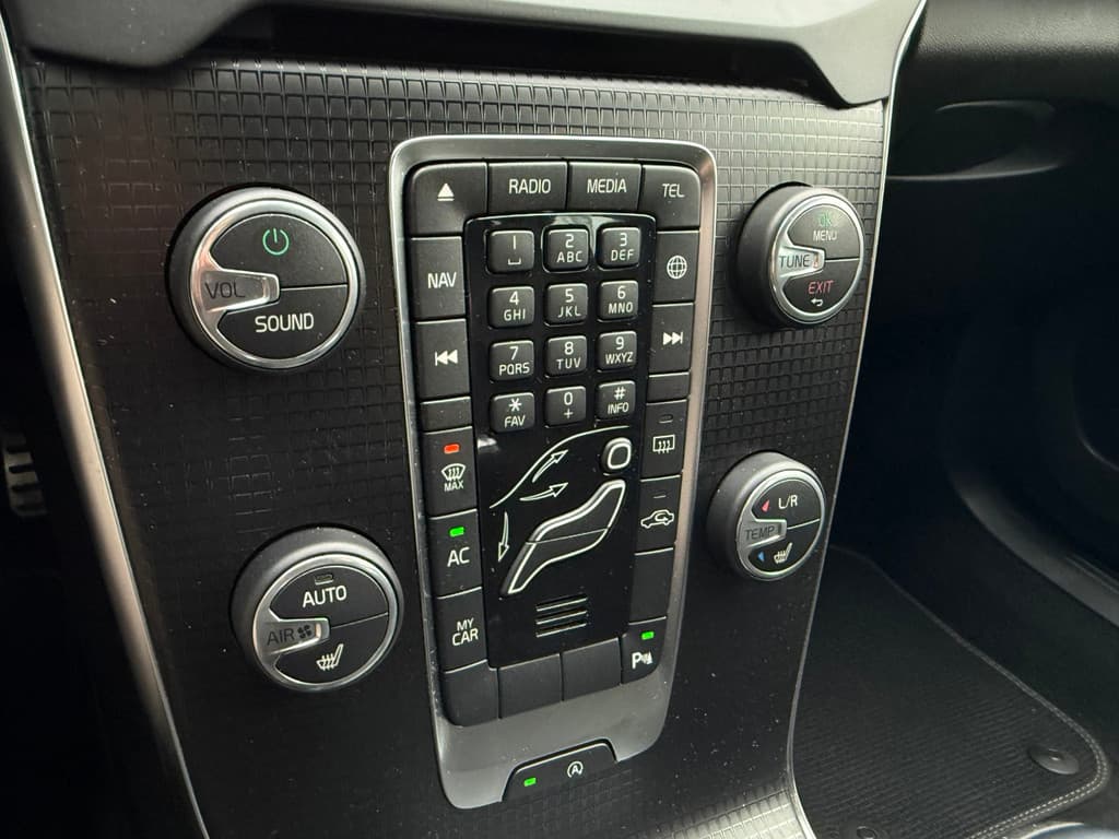 Volvo V40 2.0 T4 190PK Business Sport thumbnail 13