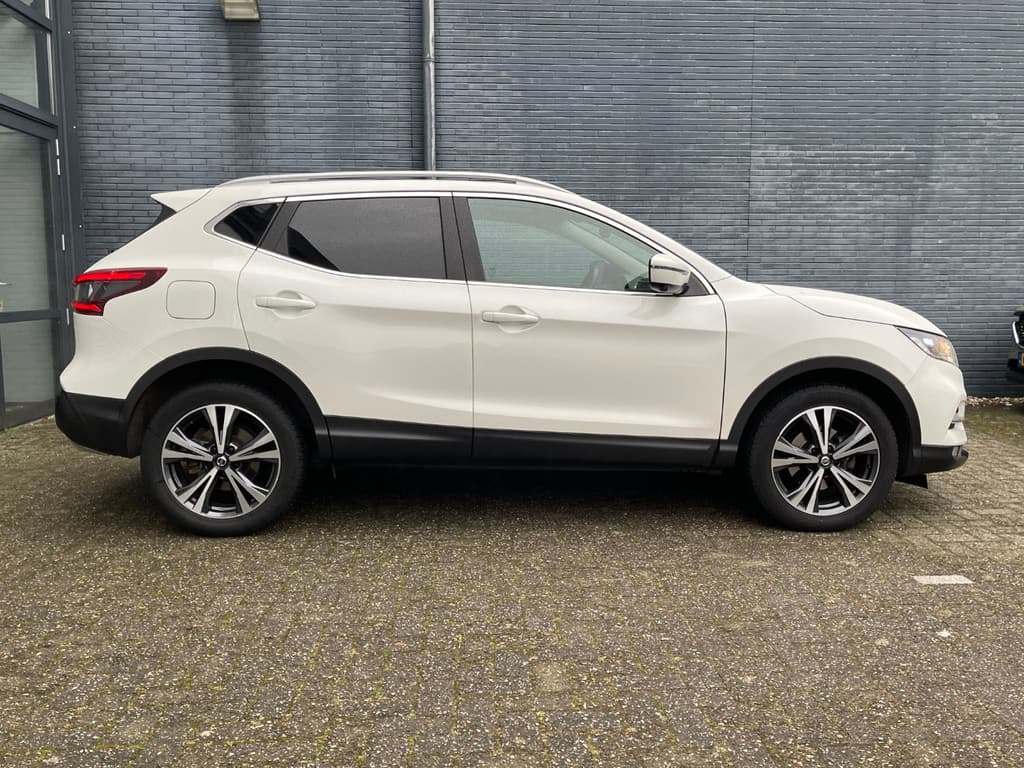 Nissan QASHQAI 1.3 160pk DCT Automaat N-Connecta thumbnail 3